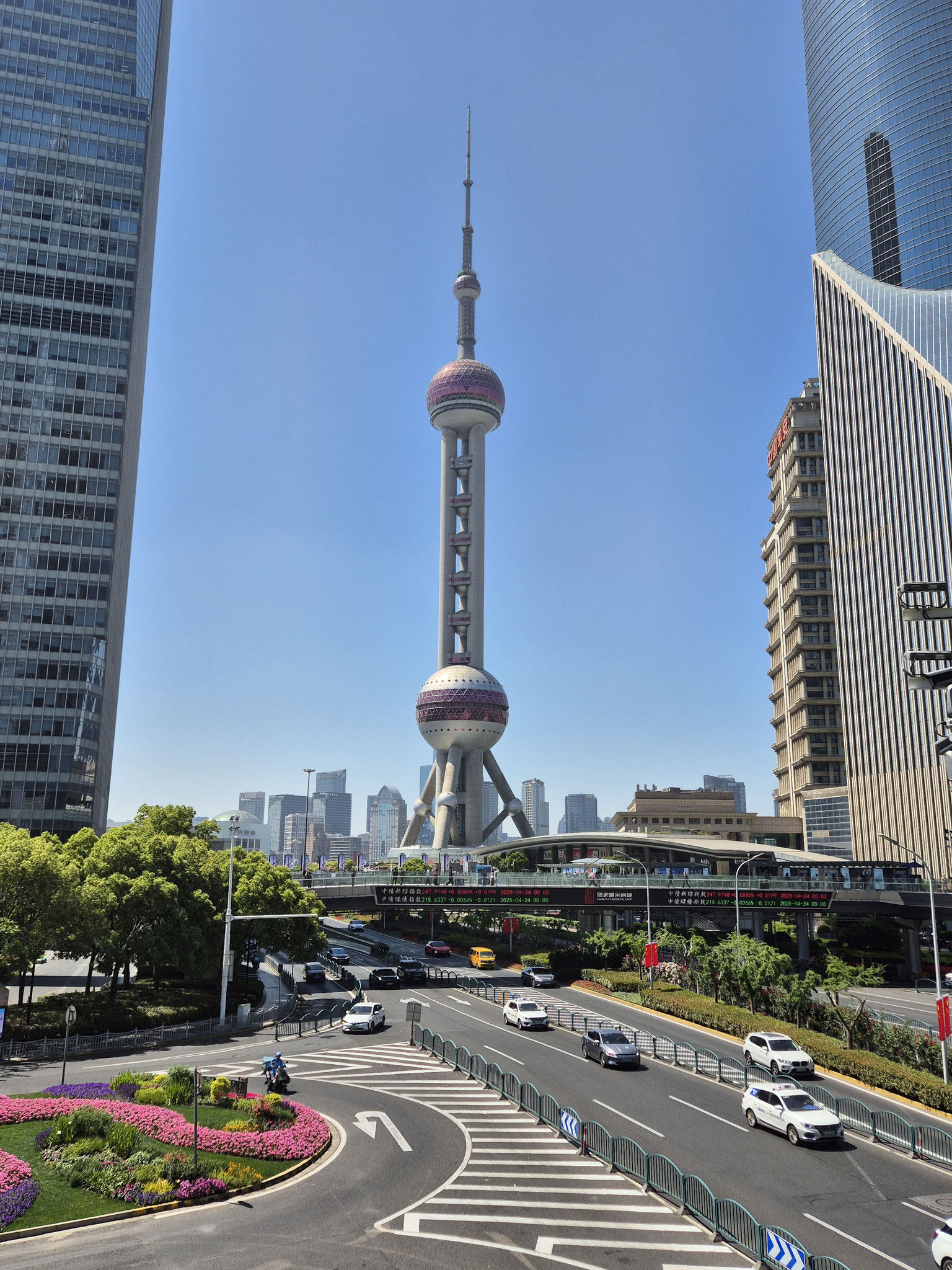 📍Oriental Pearl Tower