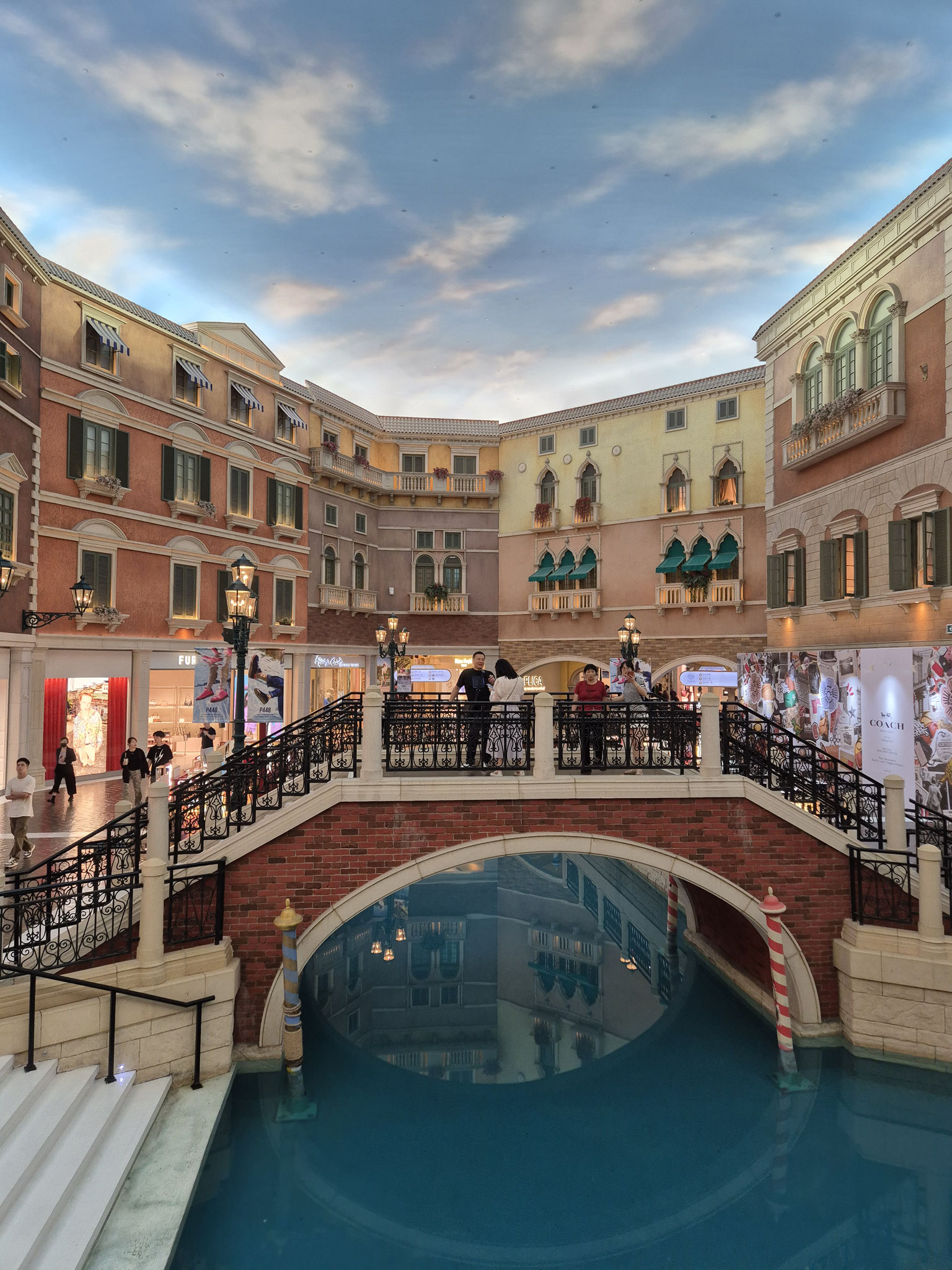 📍Venetian