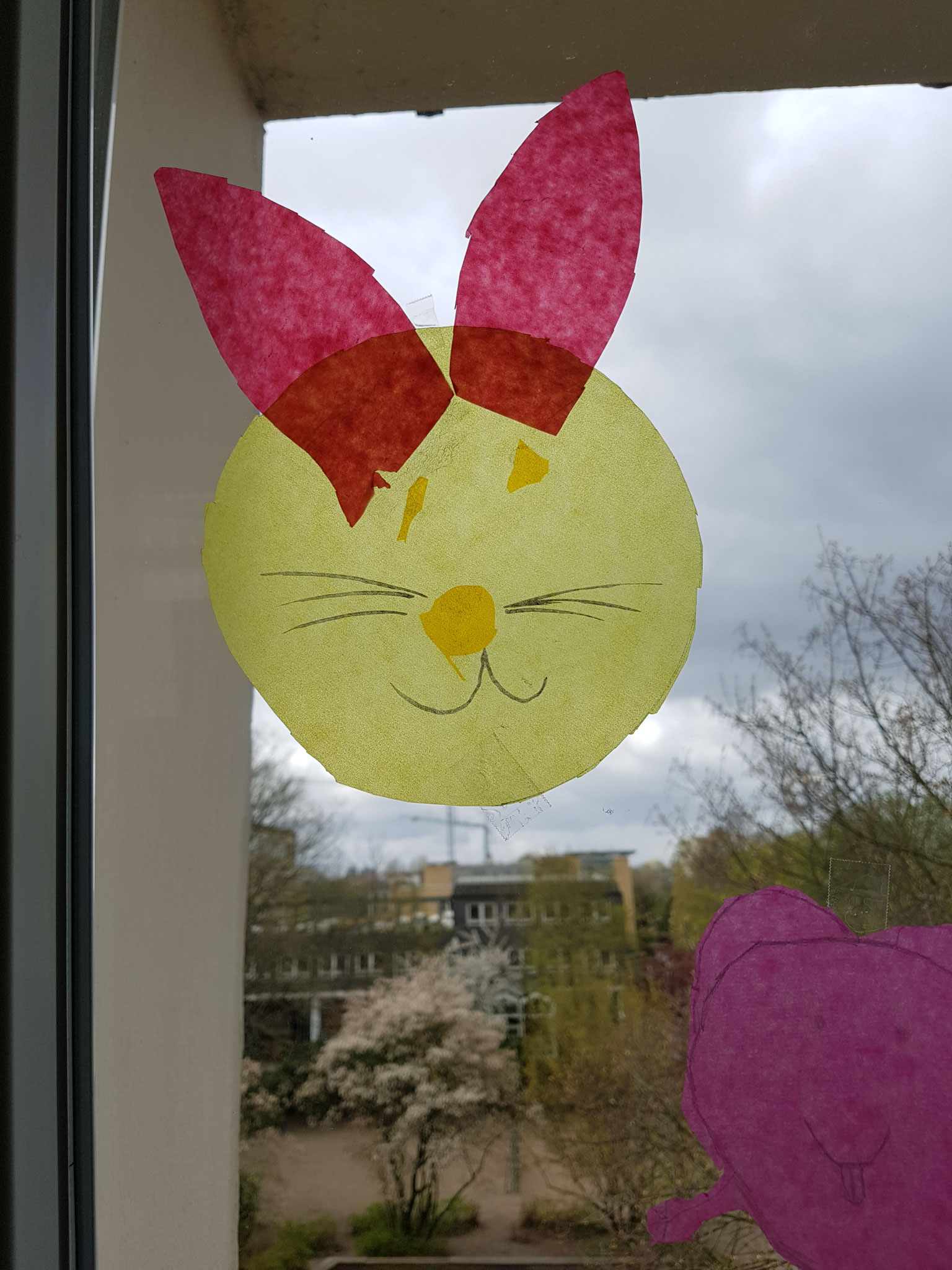 Die 2b wollte so sorgsam mit dem Klassenraum umgehen, dass sie ihn auch dekorieren wollten.