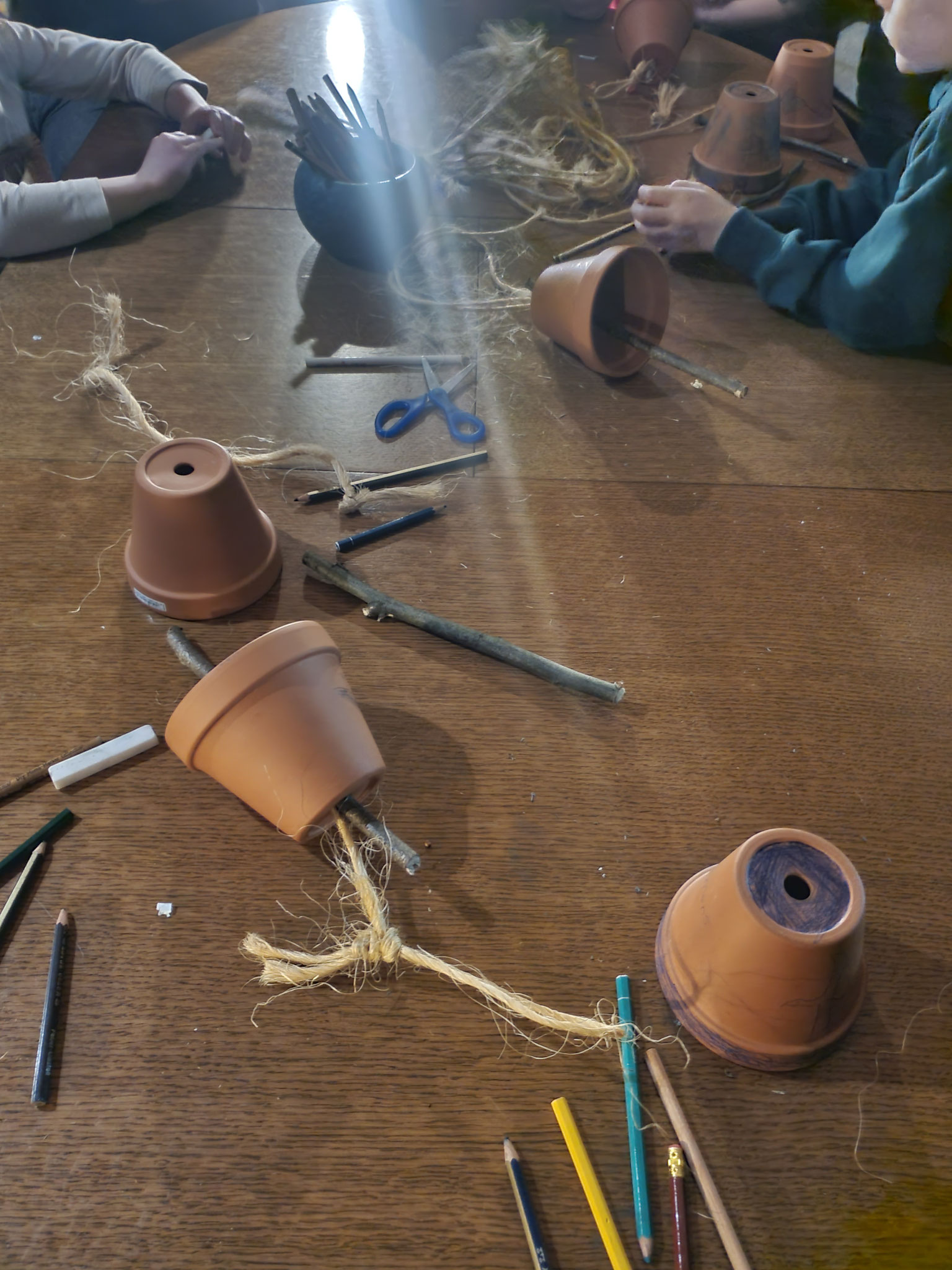 DIY-Vogelfutterglocken (Foto: J. Auras)