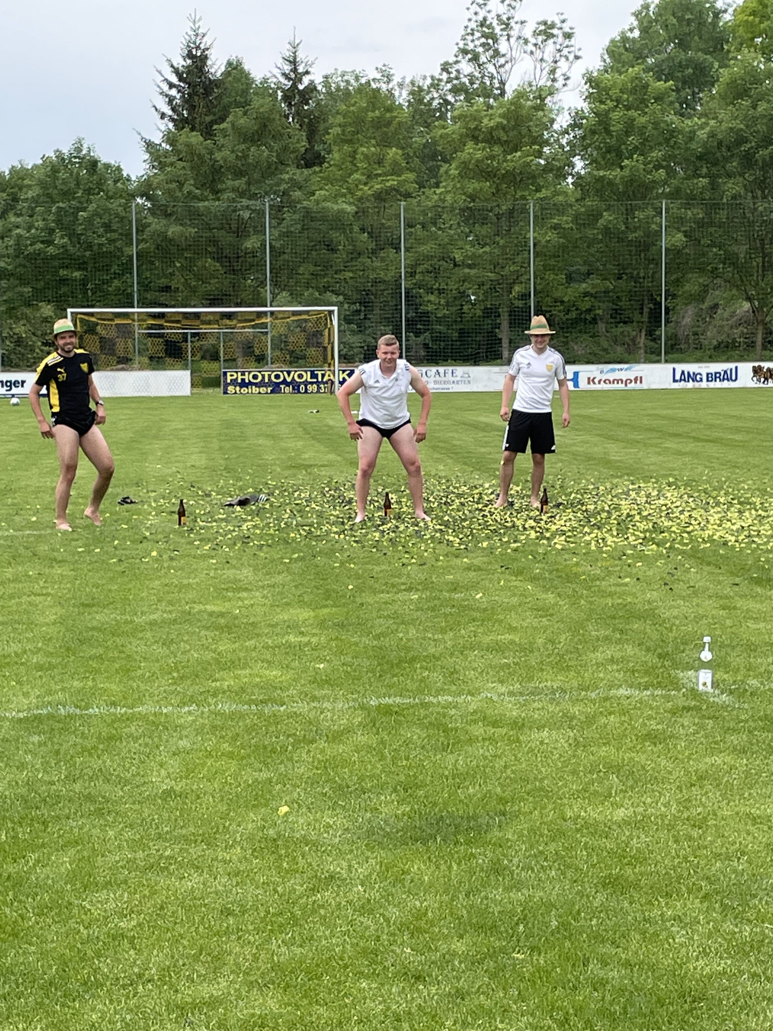 Konfetti für den Meister