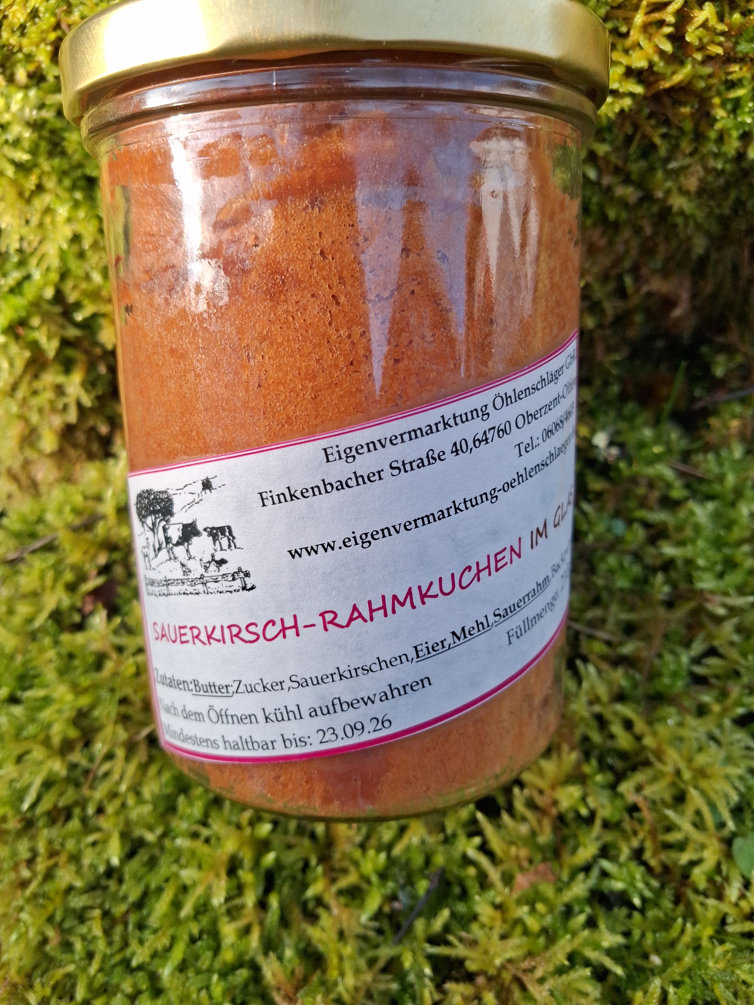 Sauerkirsch-Rahmkuchen im Glas
