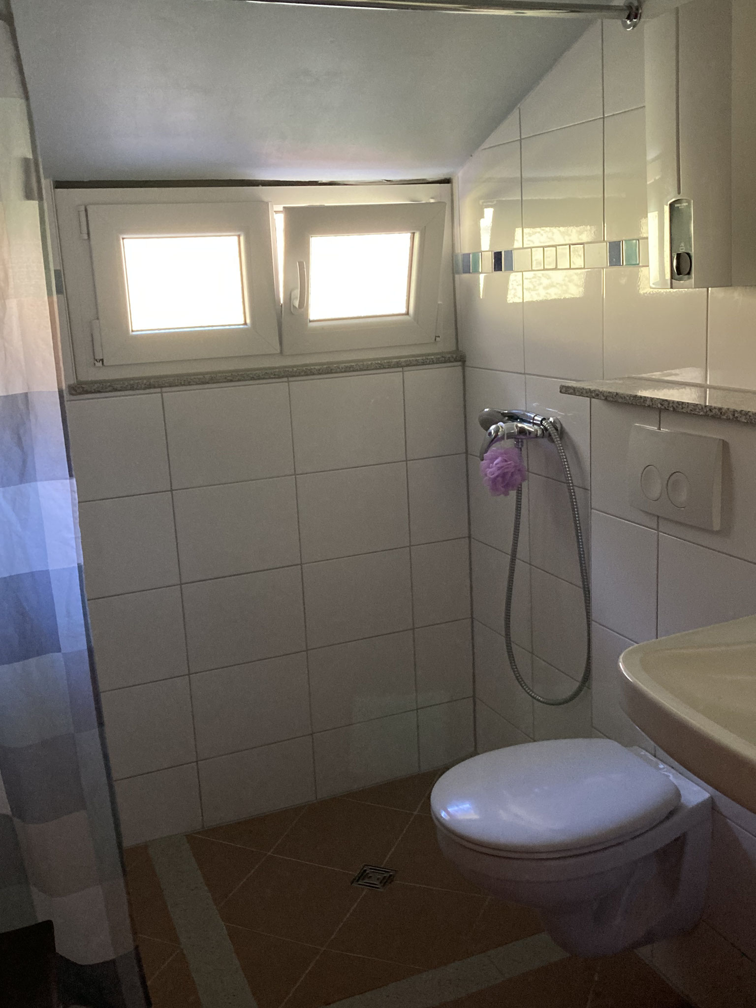 BADEZIMMER OBERGESCHOSS