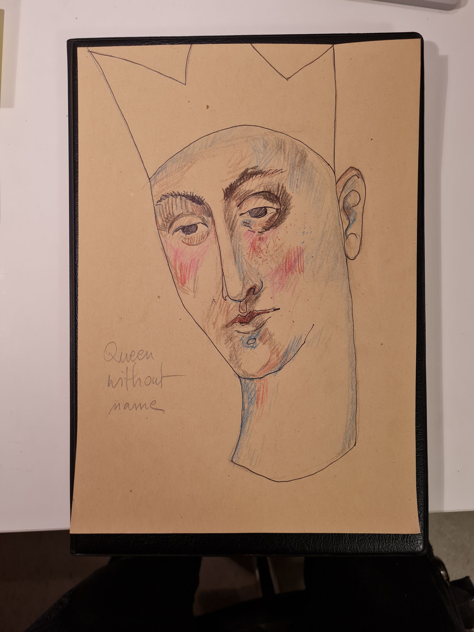 queen witout name | mixed media on paper | 20 x 30 cm