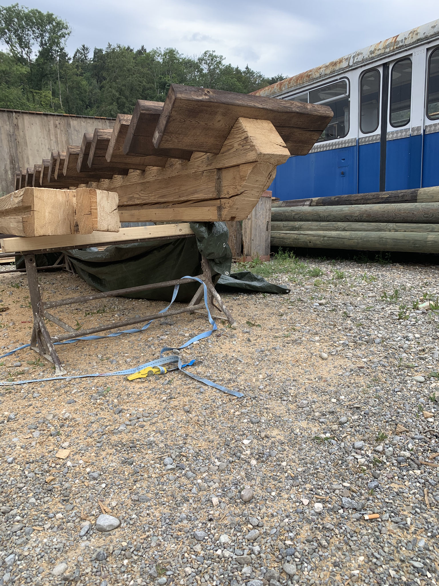 Treppenhaus und Montage Restauration Bauernhaus