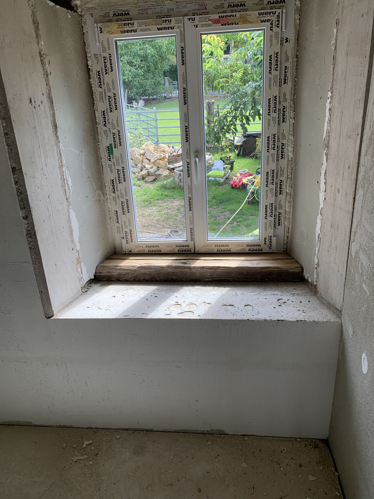 Restauration Bauernhaus Fensterbänke und Fensteranschlussleisten
