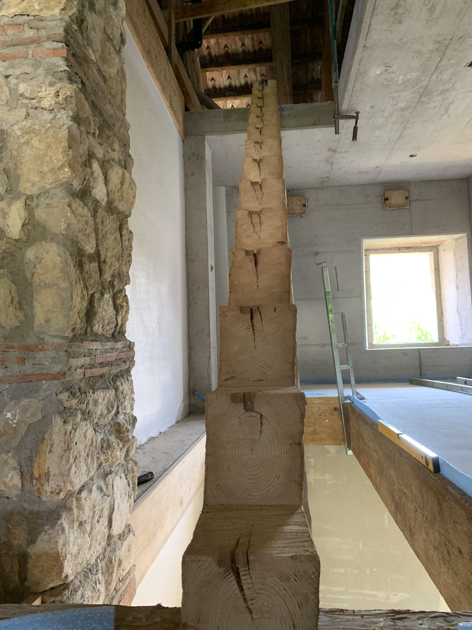 Treppenhaus und Montage Restauration Bauernhaus