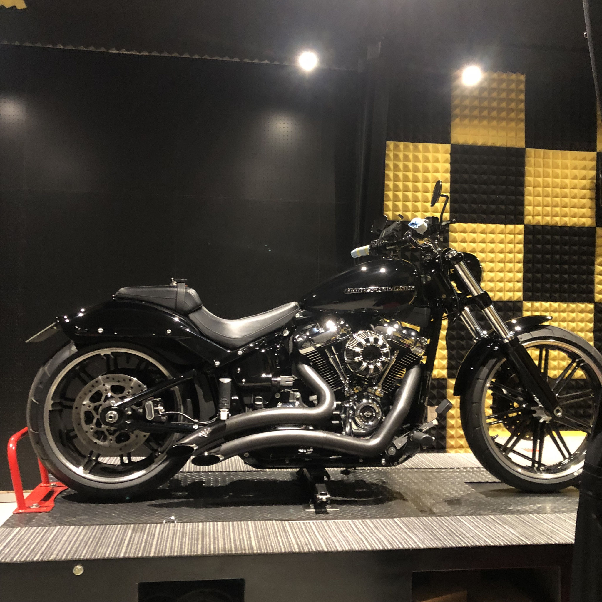 2022. FXBRS Breakout 114 