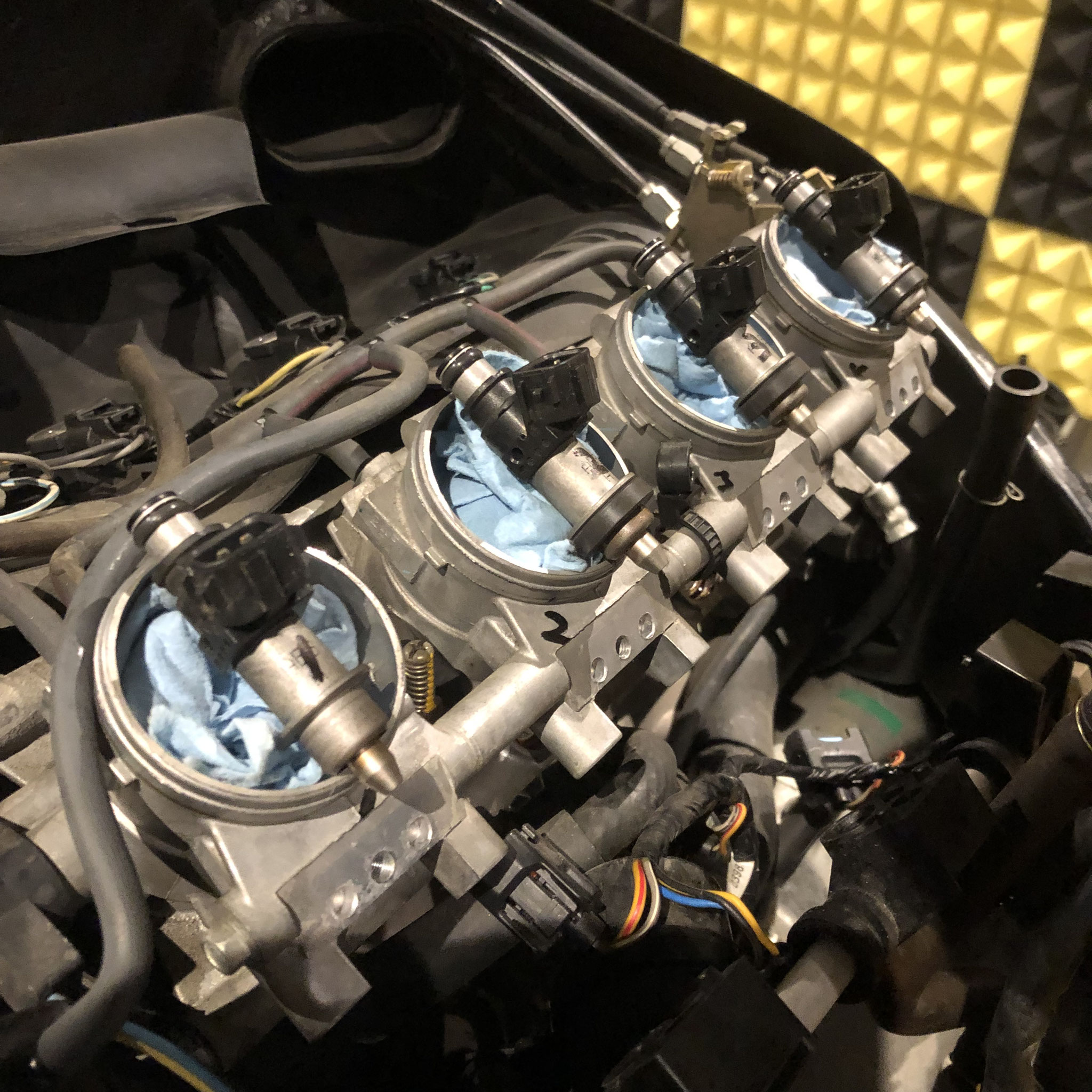 インジェクター取り外し