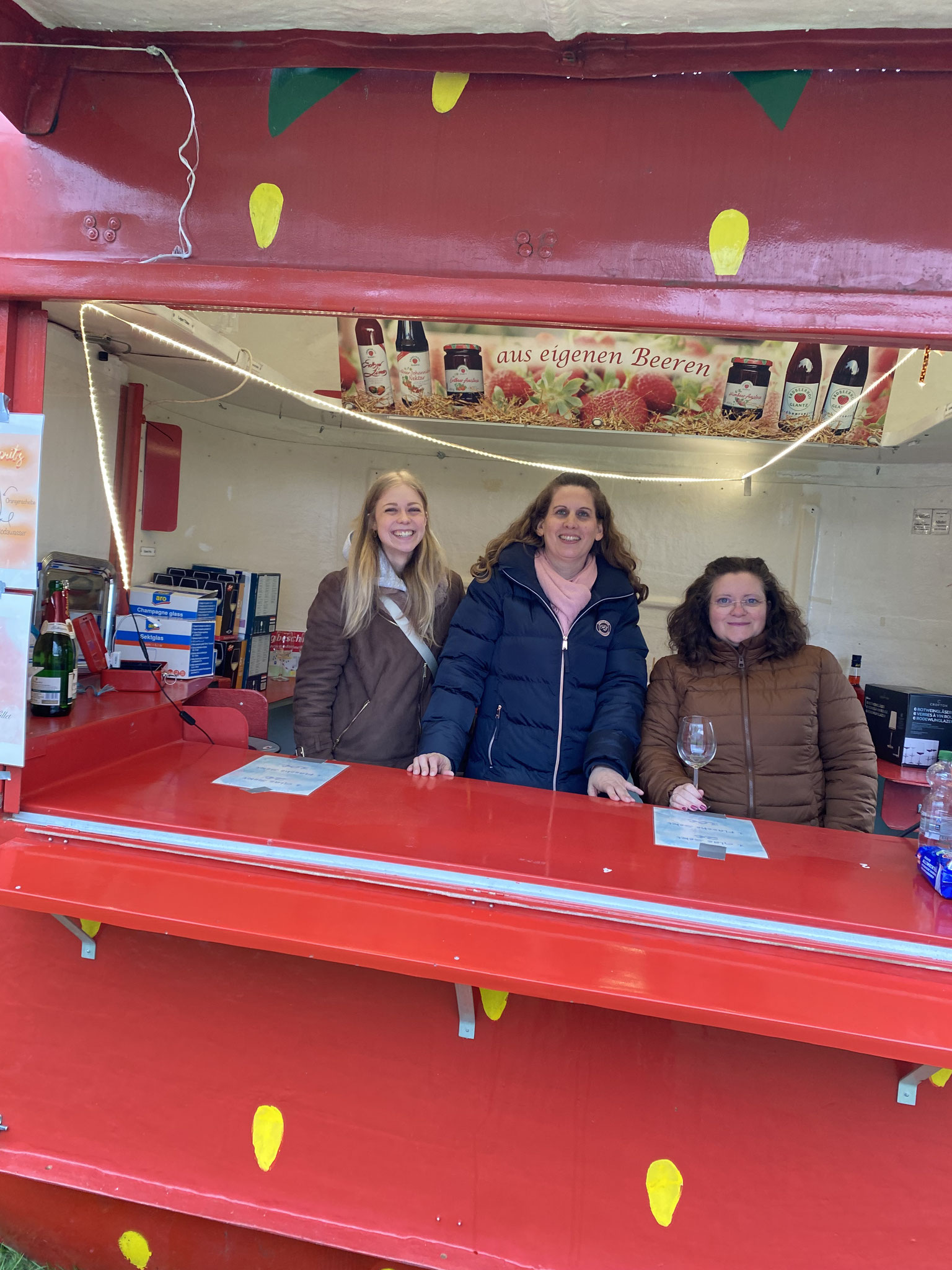 Verdurstet sind wir dank Tamara,Simone und Janina auch nicht.Vielen Dank