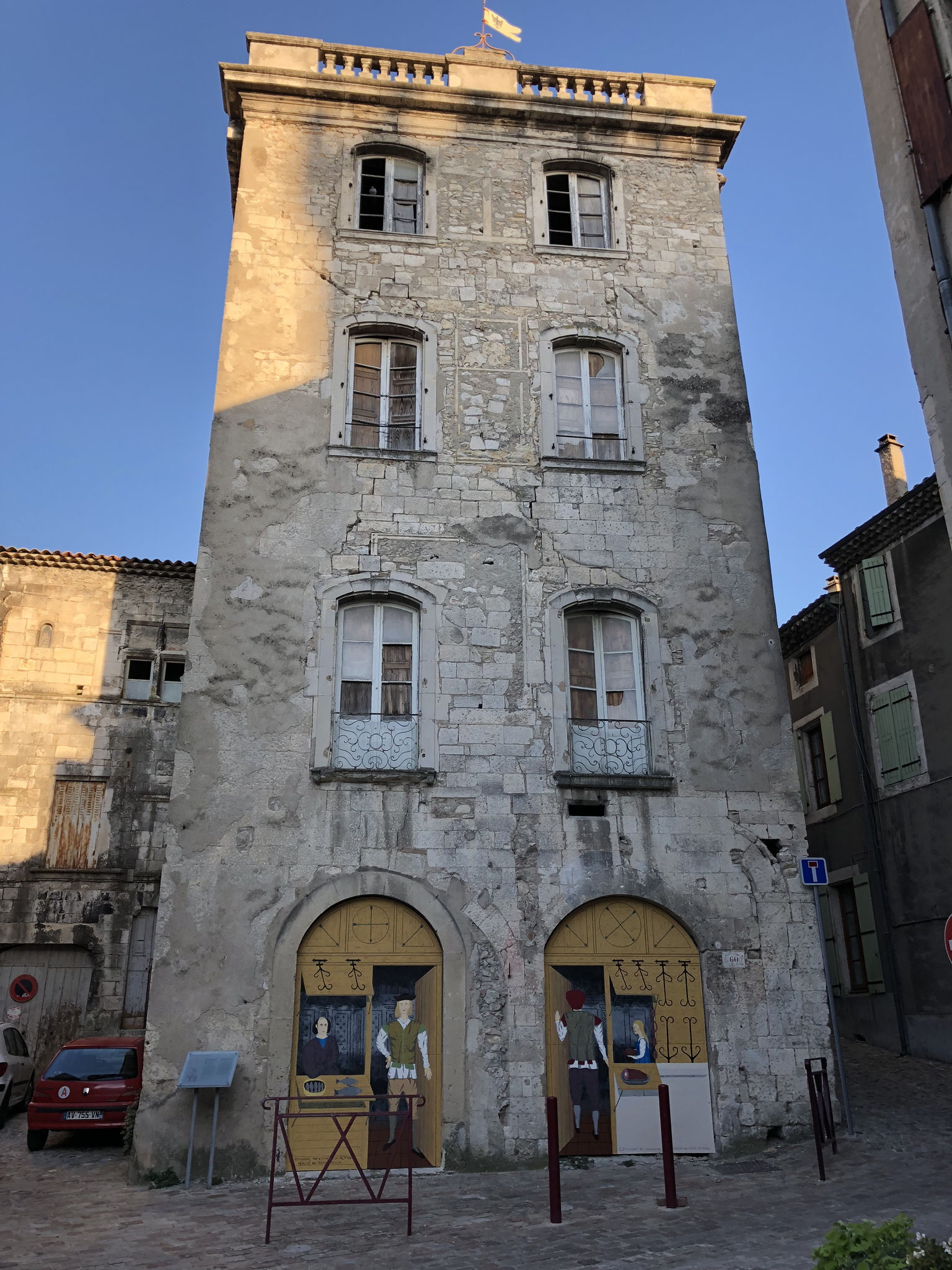 Maison de l'Estrade place de la République