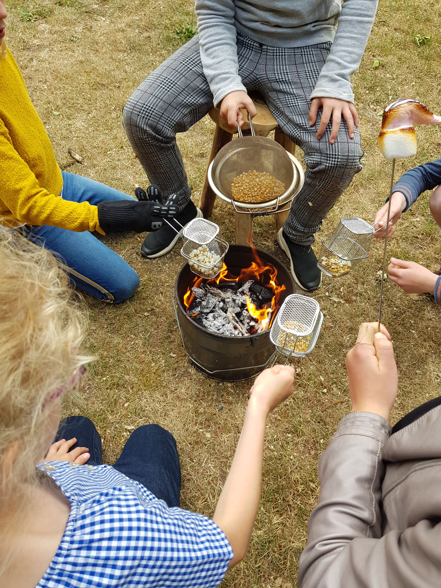 Kampvuur - popcorn poffen