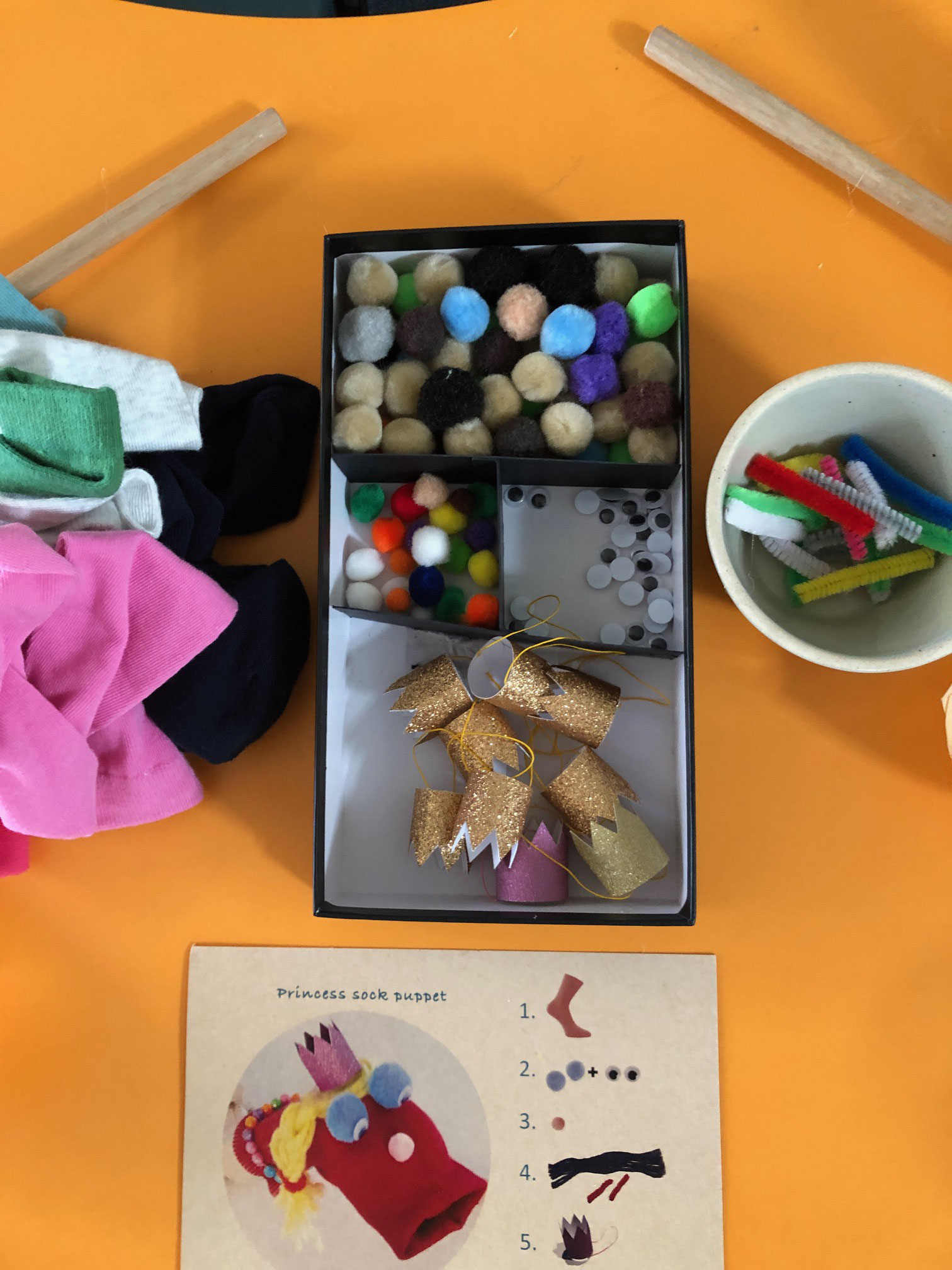 Puppet making - Puppet Show Early Learning Incursion Melbourne
