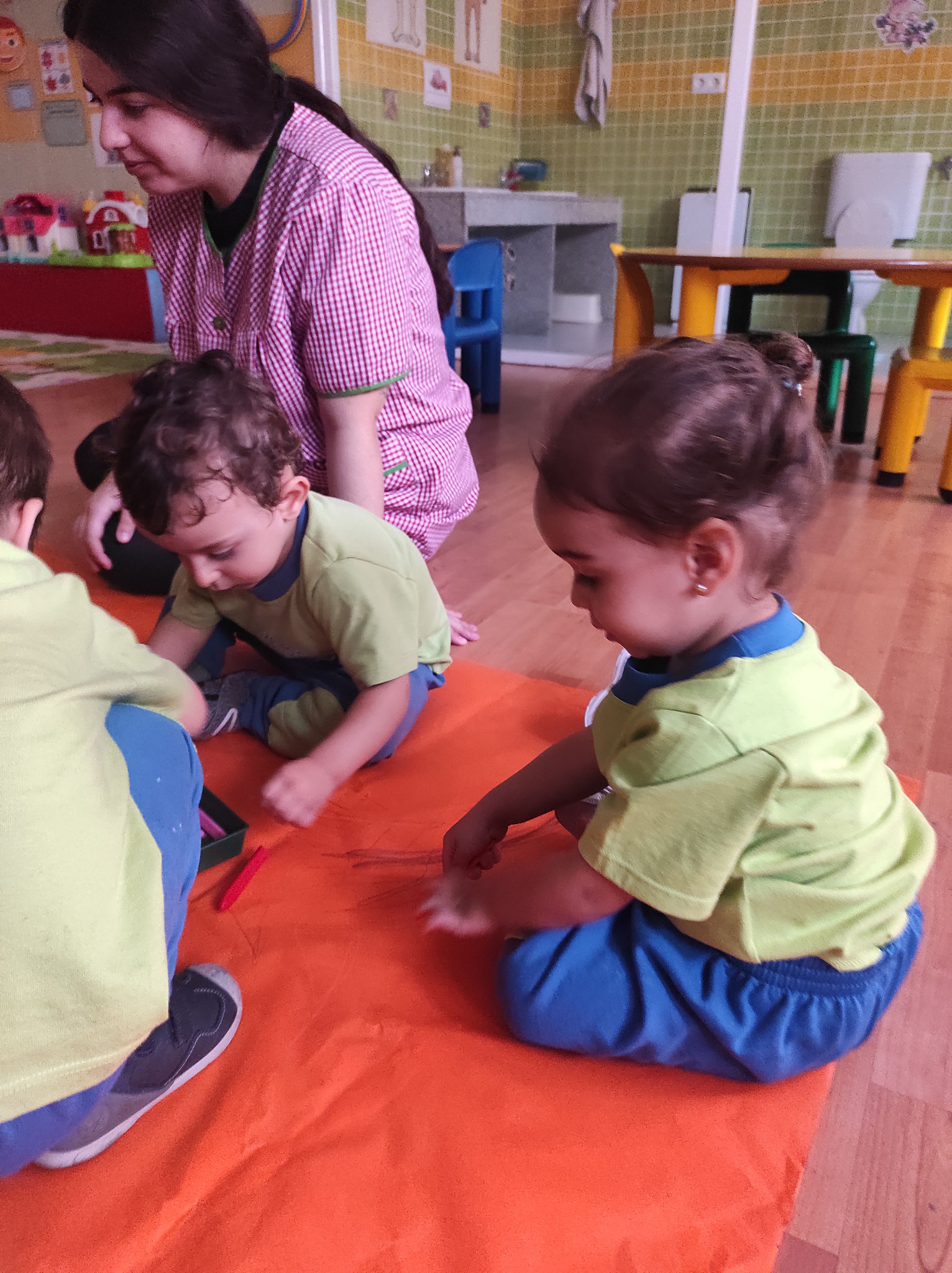 Actividades con los compañeros del aula de 2 años