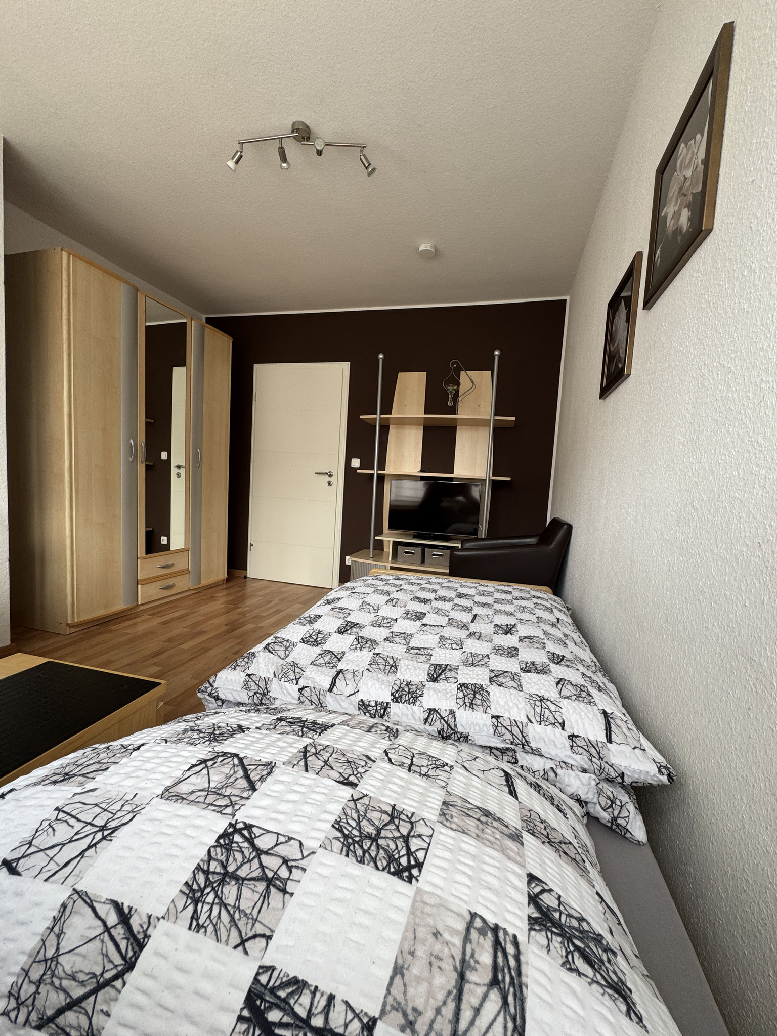 Zimmer 1