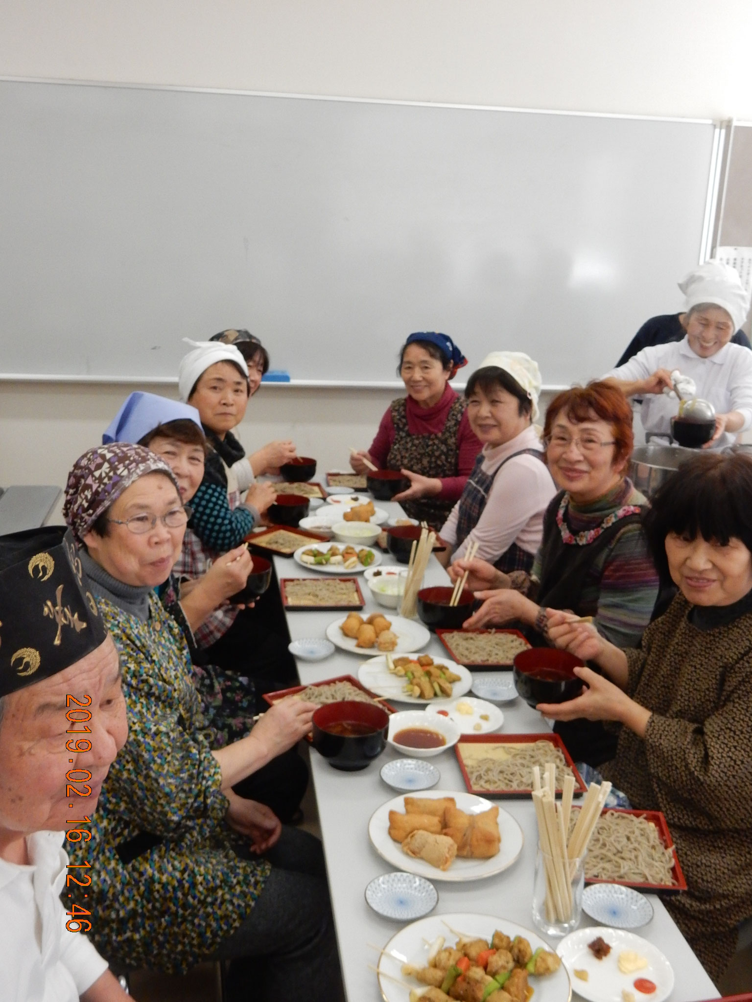 鶏汁そばでみんな笑顔