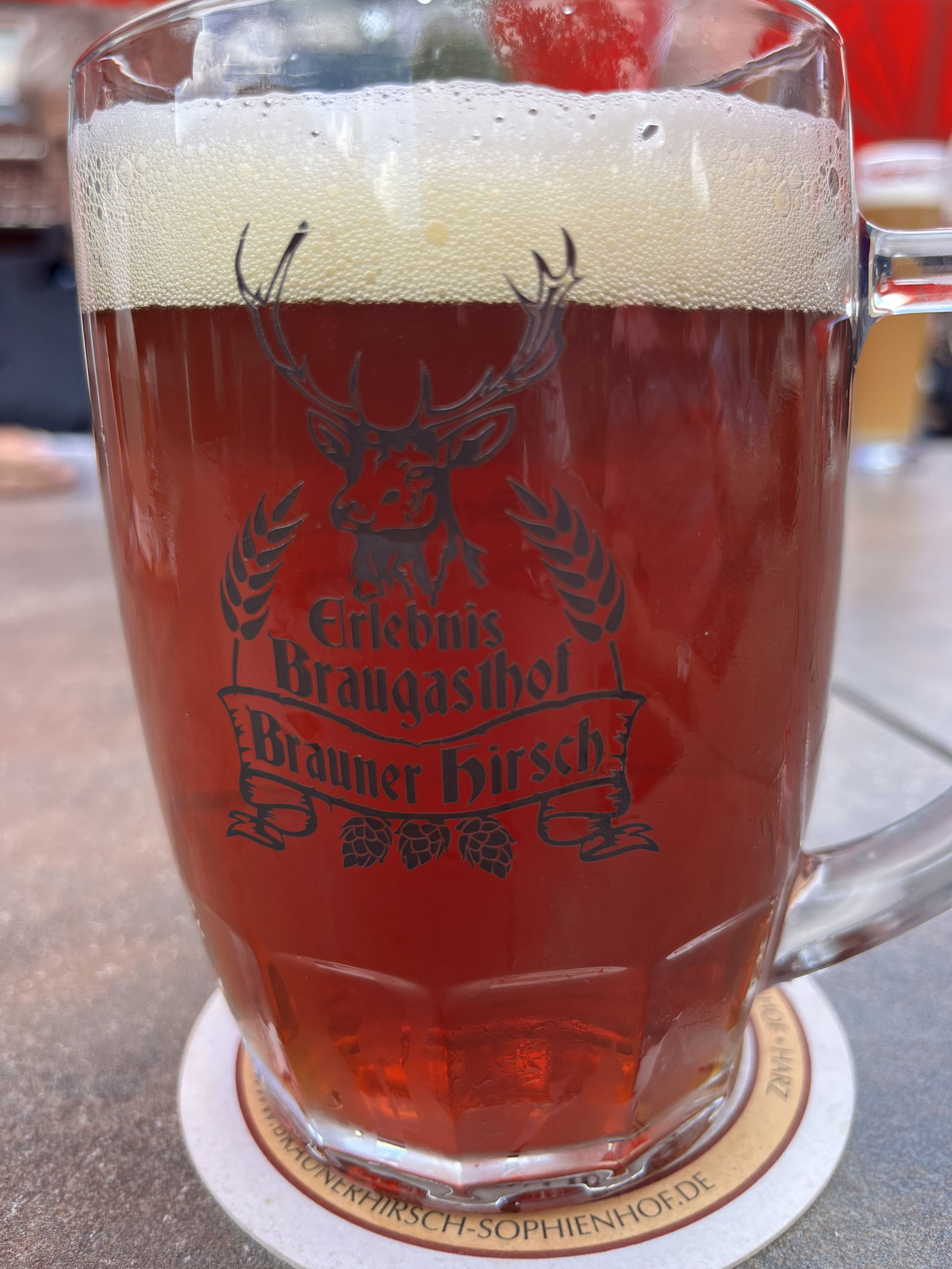 Rotes Einlauf-Bier