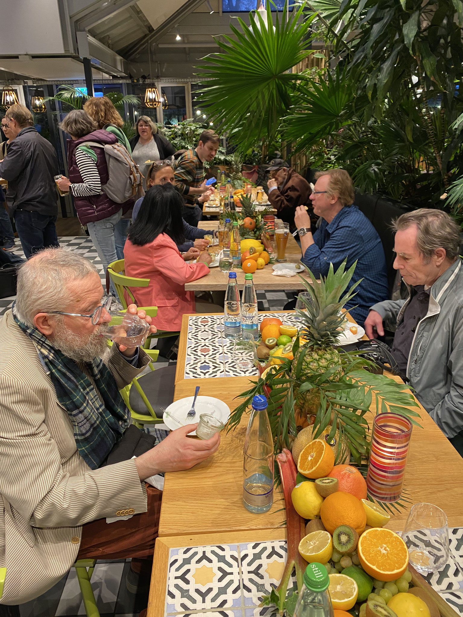 Zum Abschluss köstliche Bewirtung im Wilhelma-Restaurant