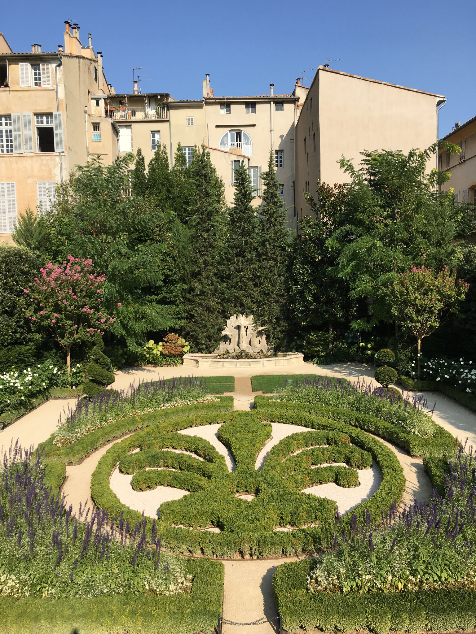 Der außergewöhnliche Garten des Hôtel de Caumont