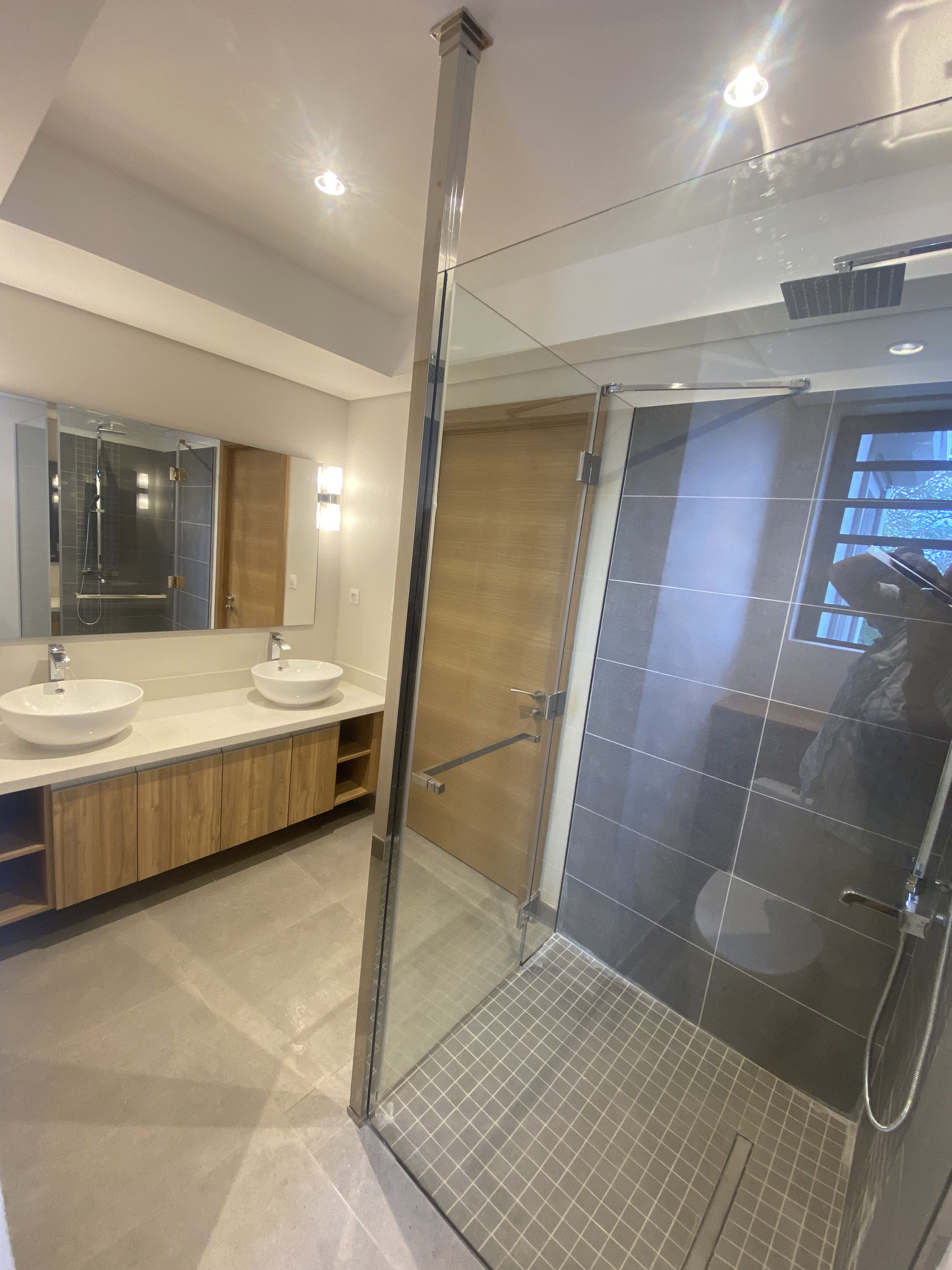 nouvelle résidence SAMUDRA d'appartements et penthouses livrés Ground +2 R+2 à TROU AUX BICHES plage à pied nord Île Maurice par JINVESTY ILE MAURICE