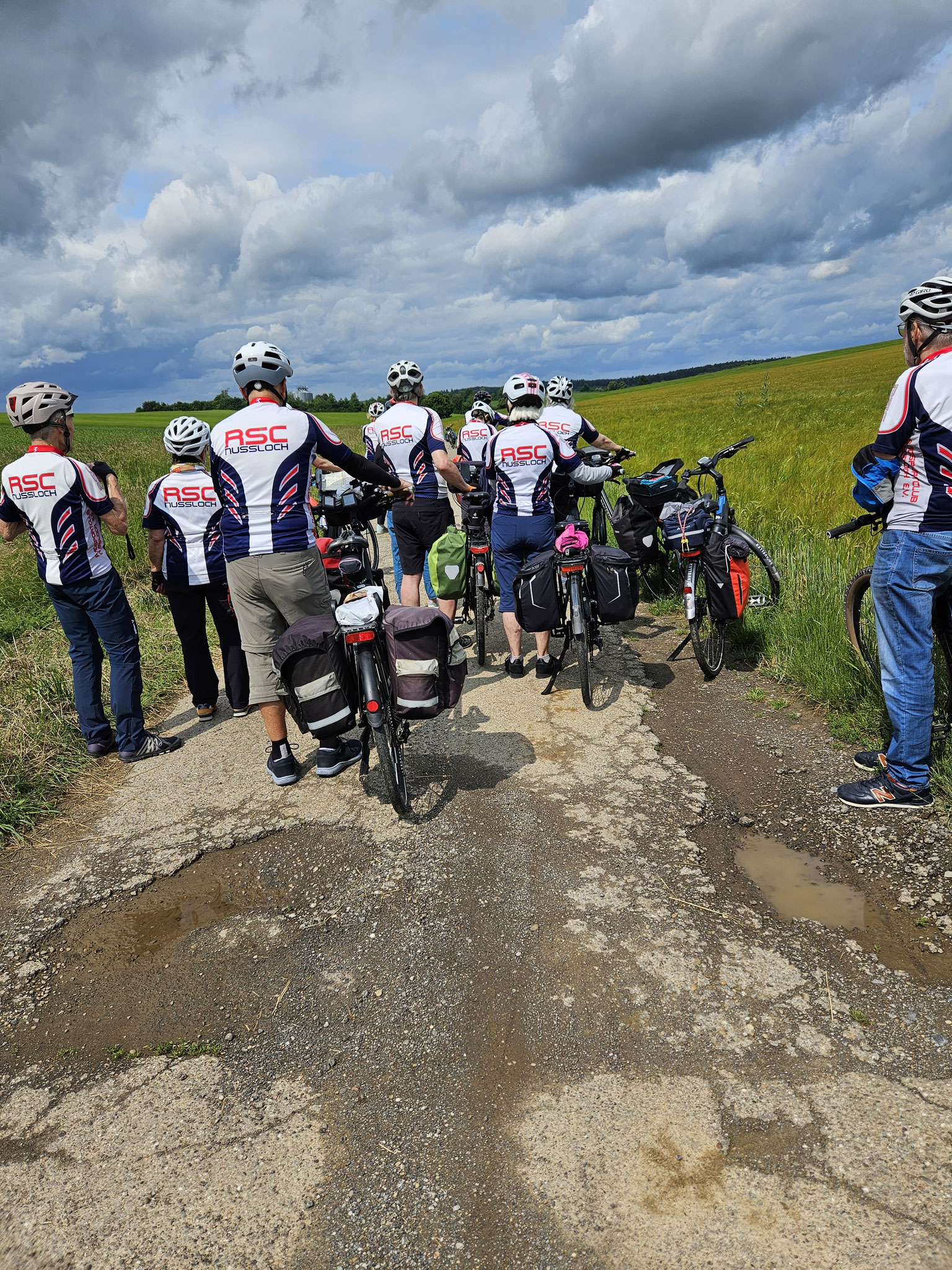 Juni 2025 - FUN Gruppe auf dem Weg nach Lauffen