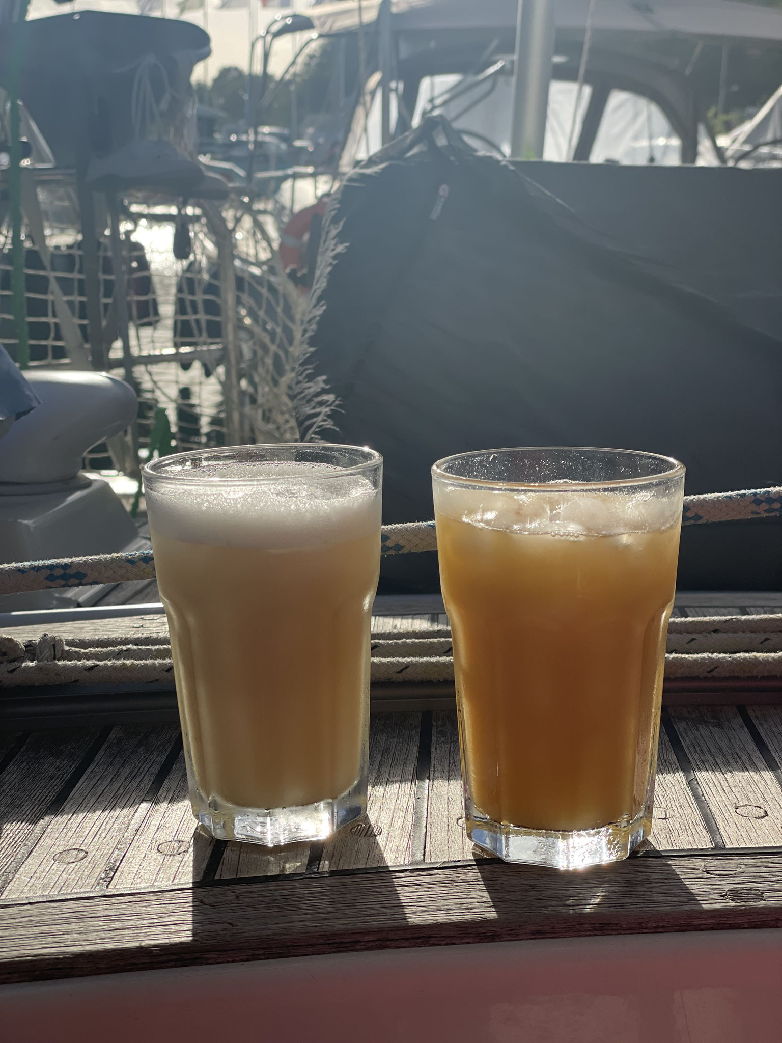 ein Sundowner im Hafen
