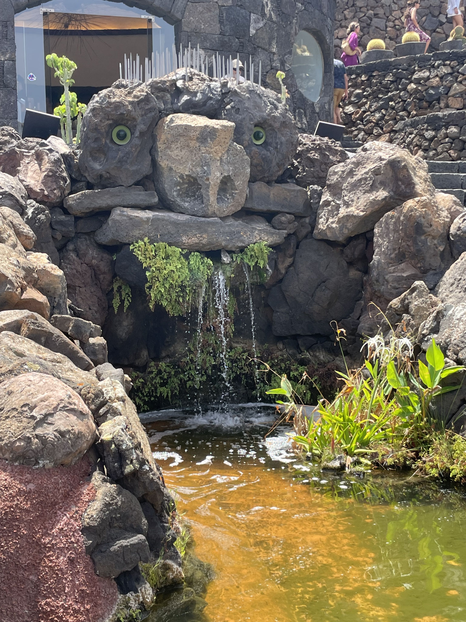 Kunst von César Manrique im Kaktusgarten