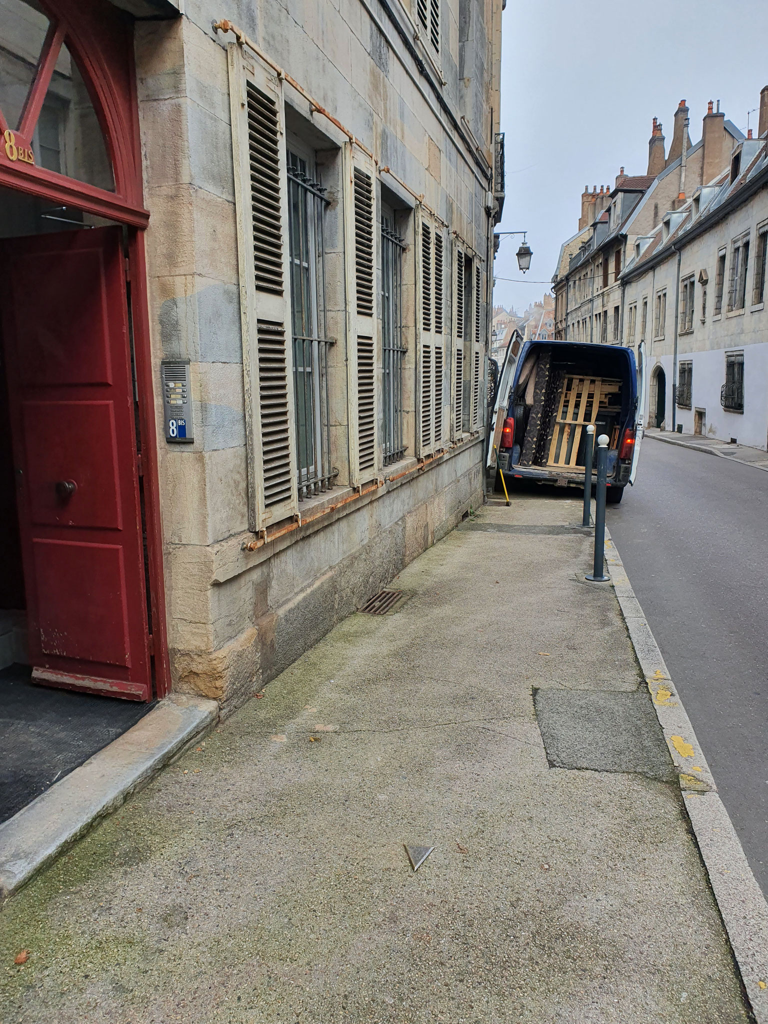 Débarras d'un appartement à Besançon centre ville, Devis débarras GRATUIT