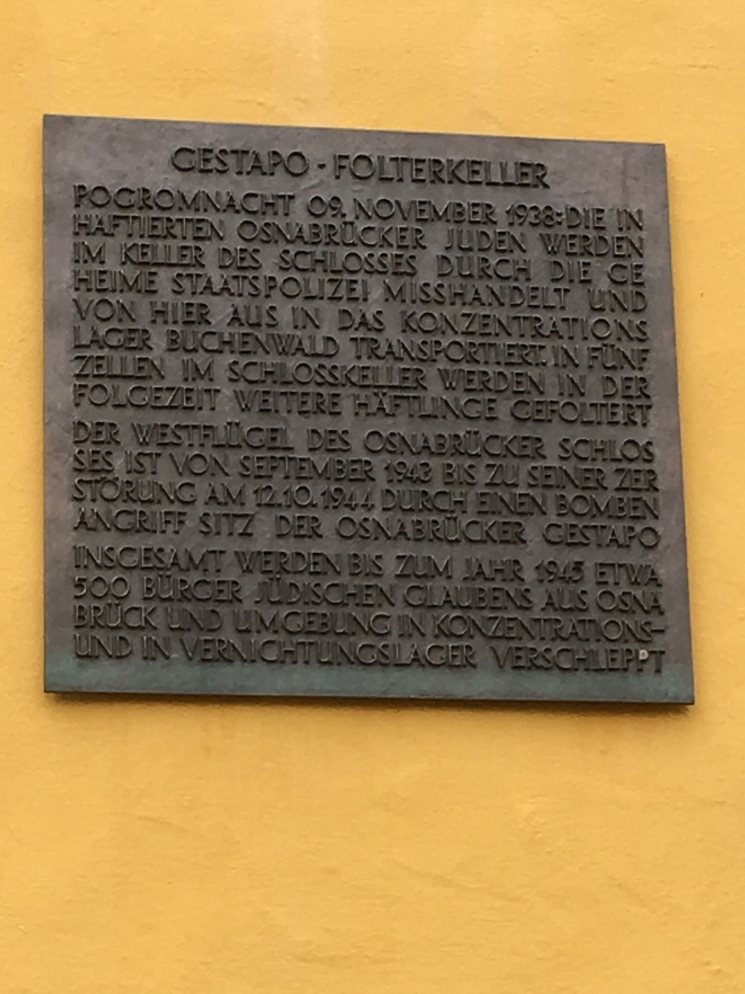 Gedenktafel am Gestapokeller