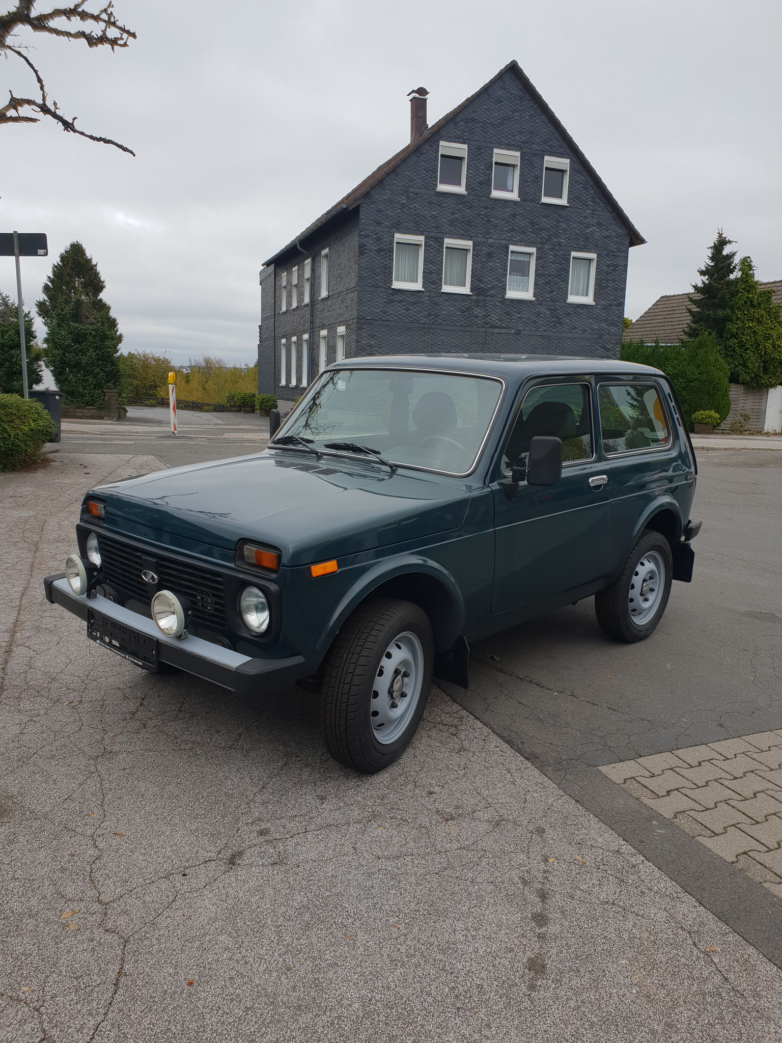 Lada Niva: Restauration und Neuabnahme