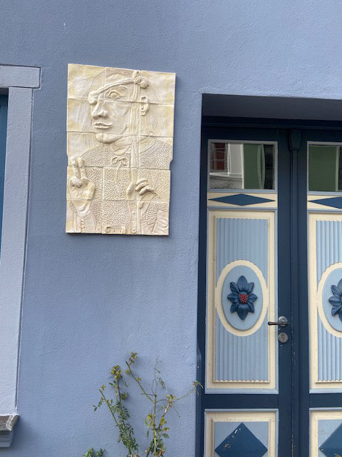 Störtebekers Geburtshaus ? ;-)