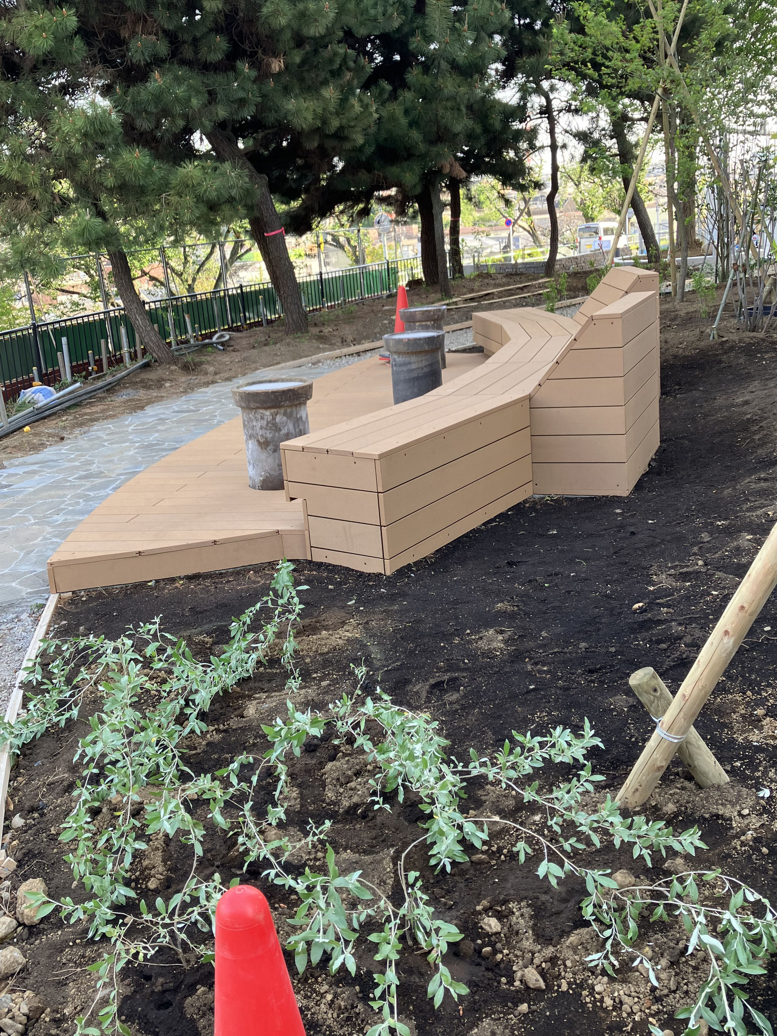赤羽台団地（ベンチ）
