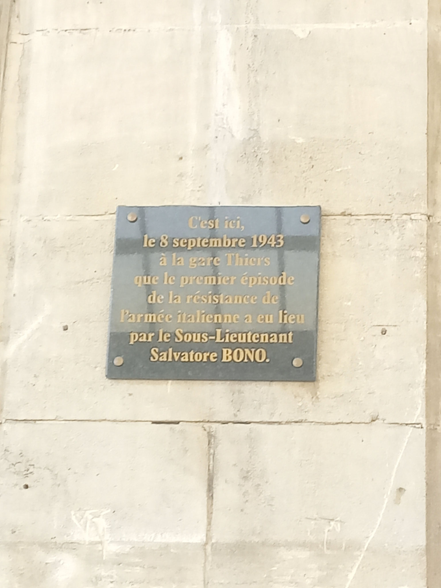 Plaque commémorative