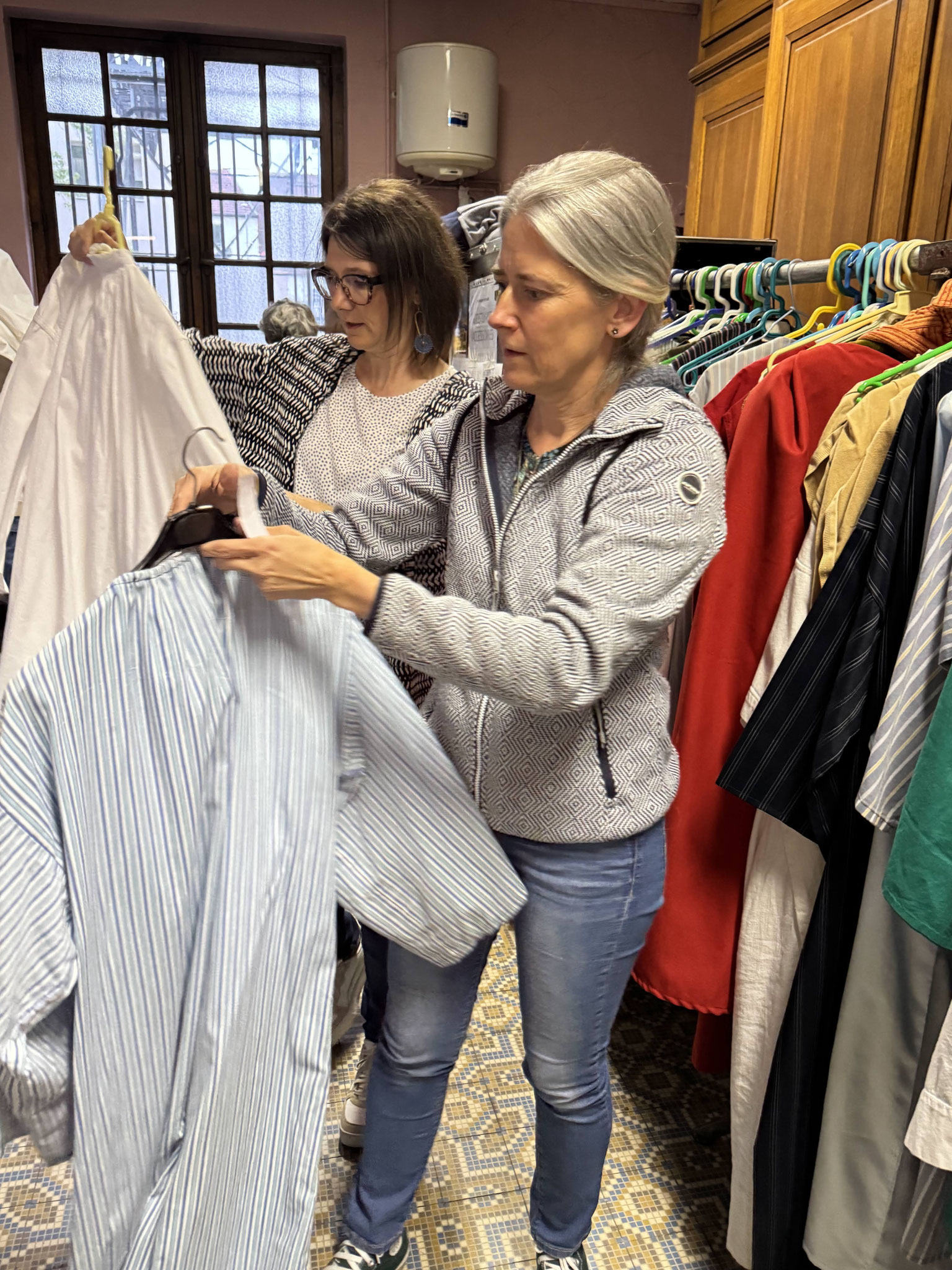 Les costumières se préparent -(c) communauté de paroisses de Saint Joseph