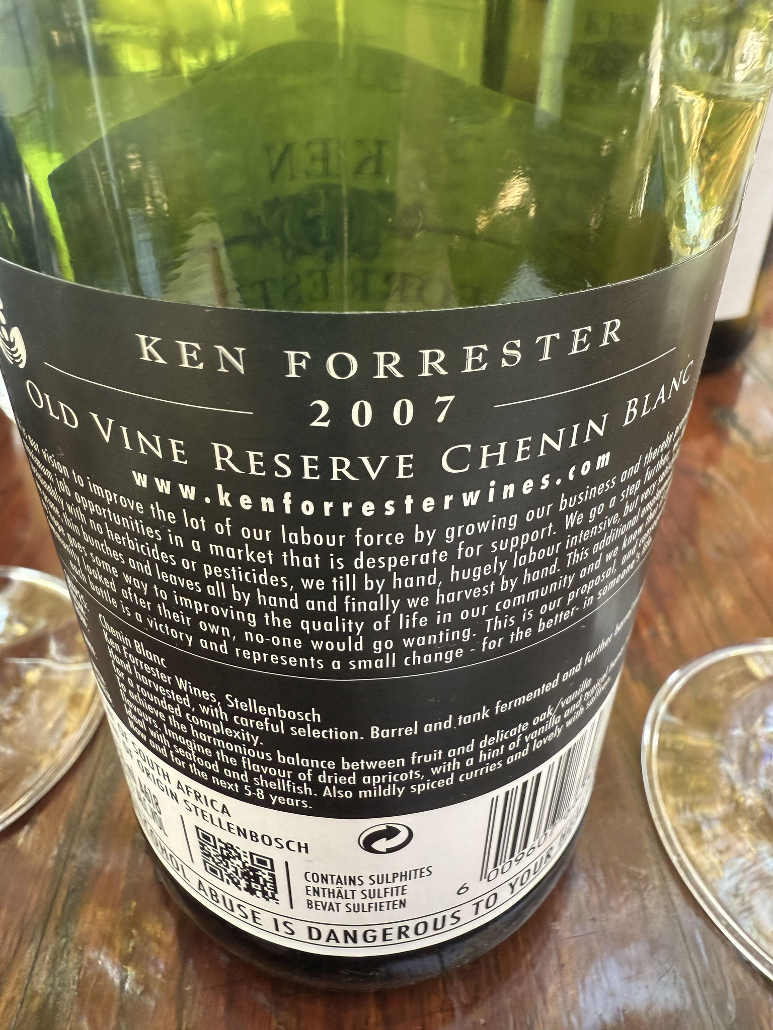 mooi om deze twee naast mekaar te proeven, chenin evolueert prachtig.