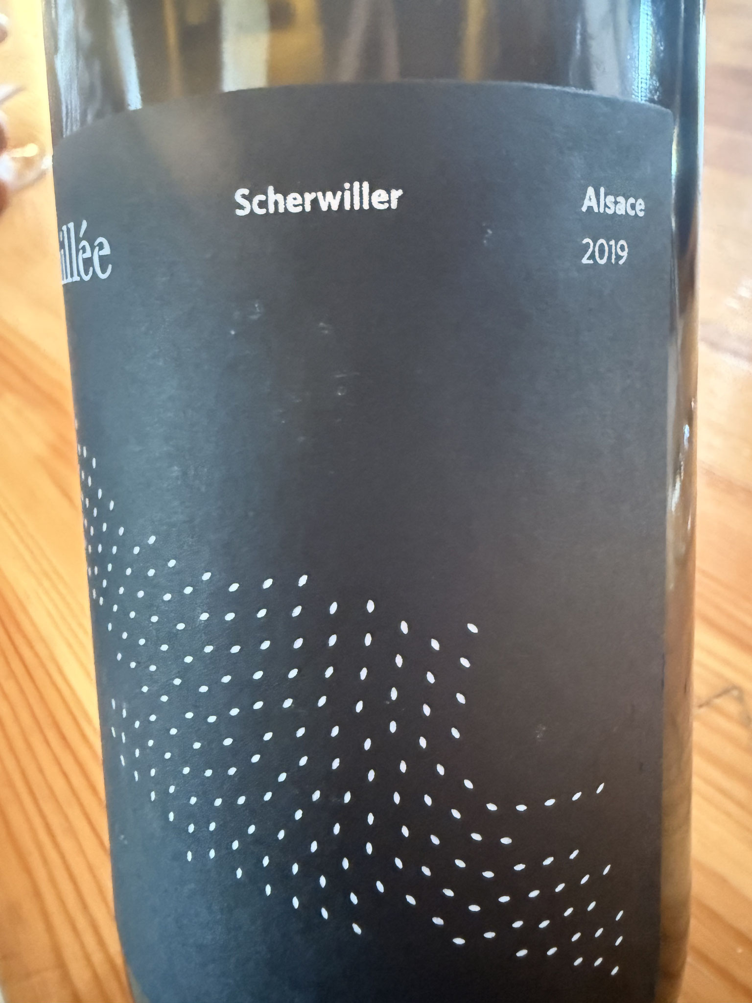 2019 Riesling 3 jaar cuve, petroleum, wel fris en redelijk fruit met mooie finalen(6gr suiker)