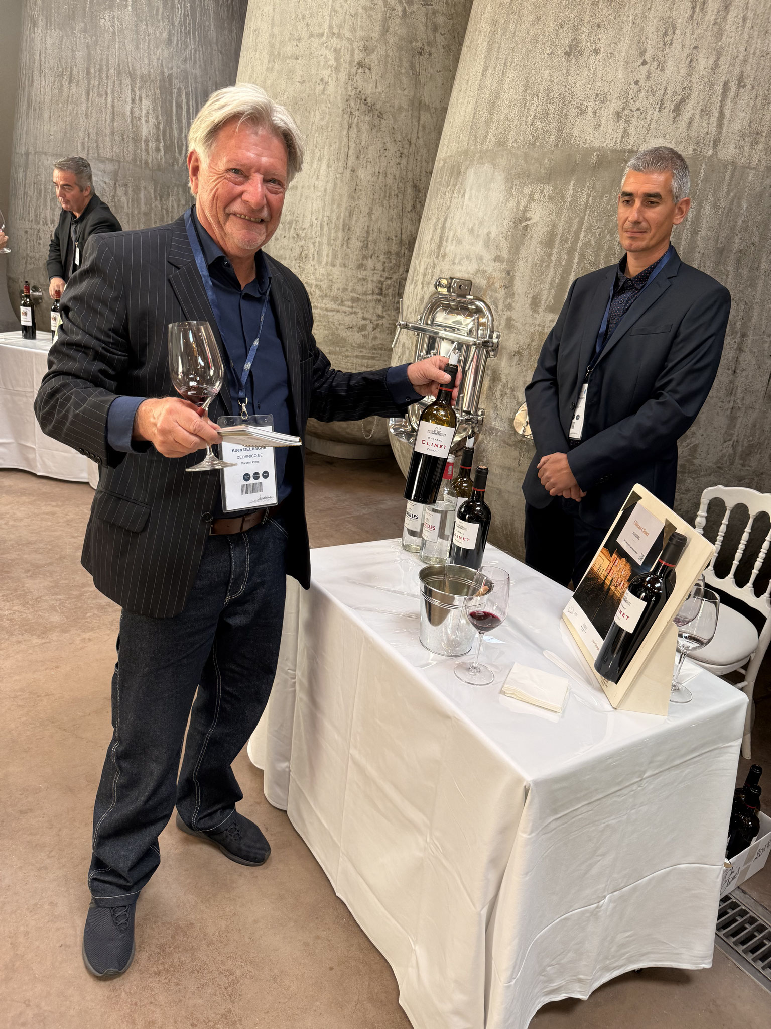 Château Clinet, complex breed & diep, rijpe tannines, mooi vanille, rijpe stijl, lange finale. Record oogst 4/9. AA