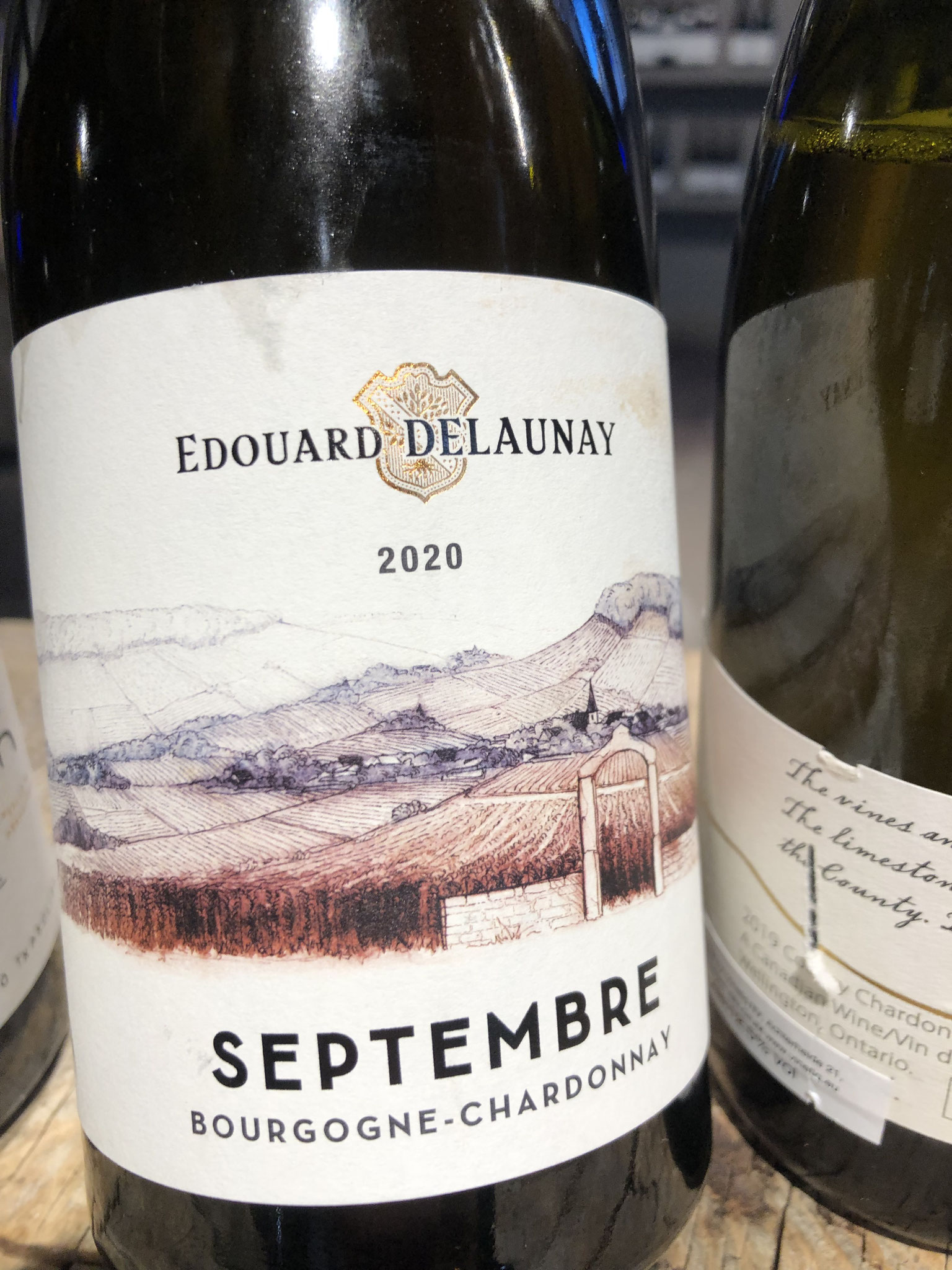 Edouard Delaunay Septembre 2020 Bourgogne Intens id neus: vol, boten vanille, toast. Mooi in balans met rijpe tonen en lengte