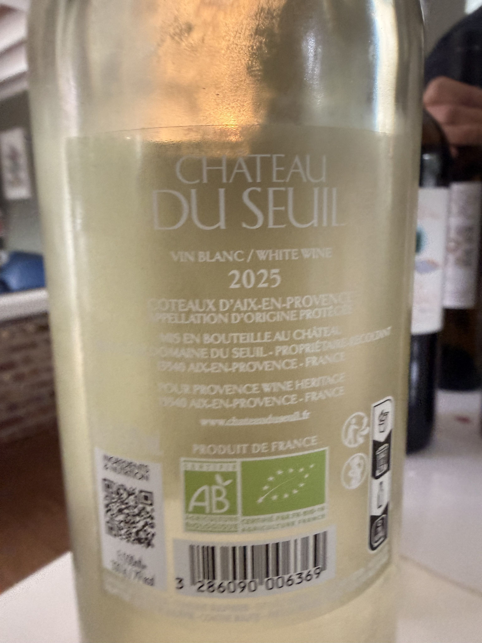 Rolle, Grenache blanc en Agni-Blanc.