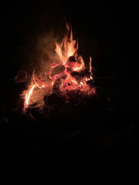 Magisch, so ein Feuer am Abend