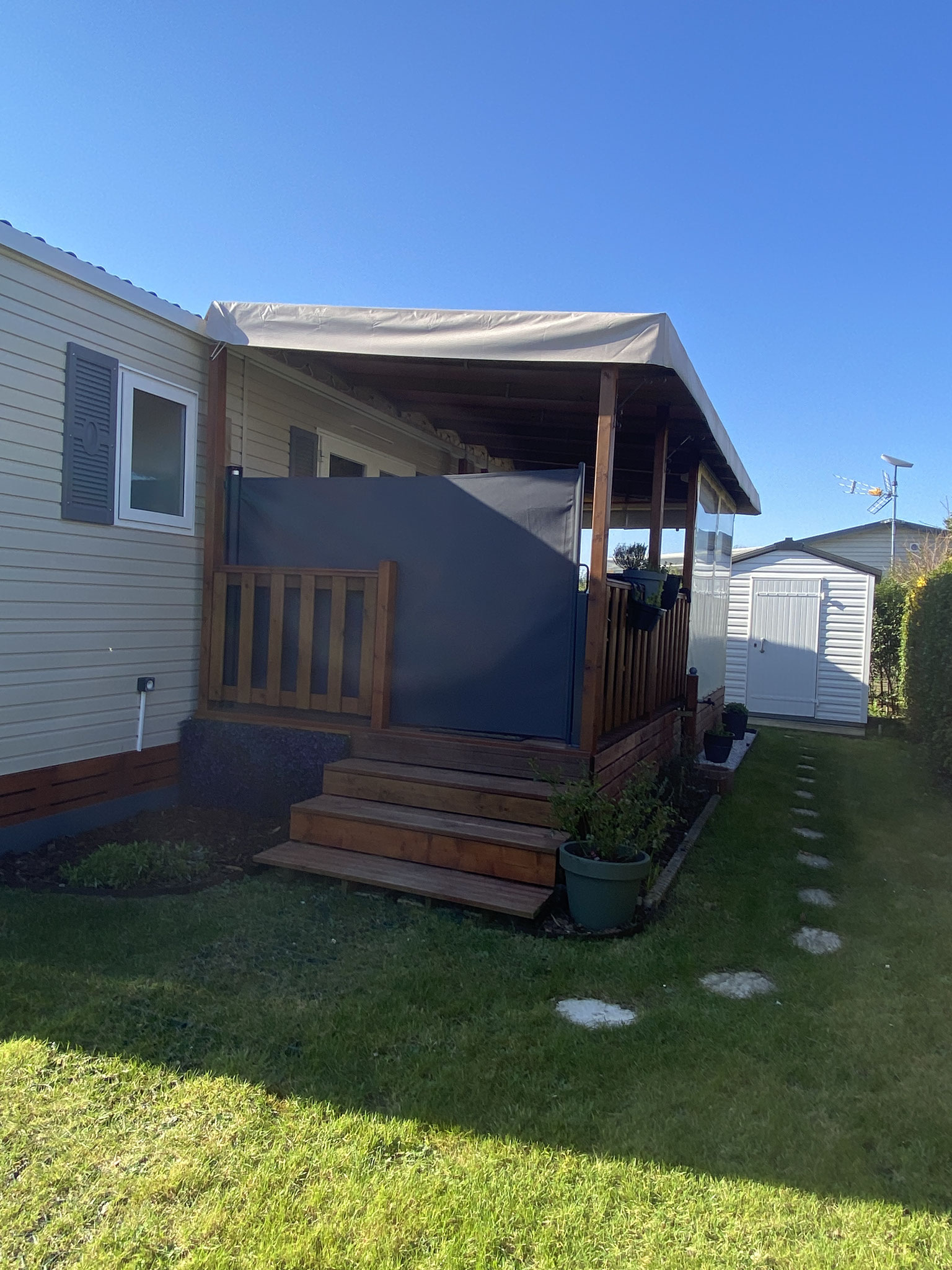 mobil home à vendre au camping la Haie Penée