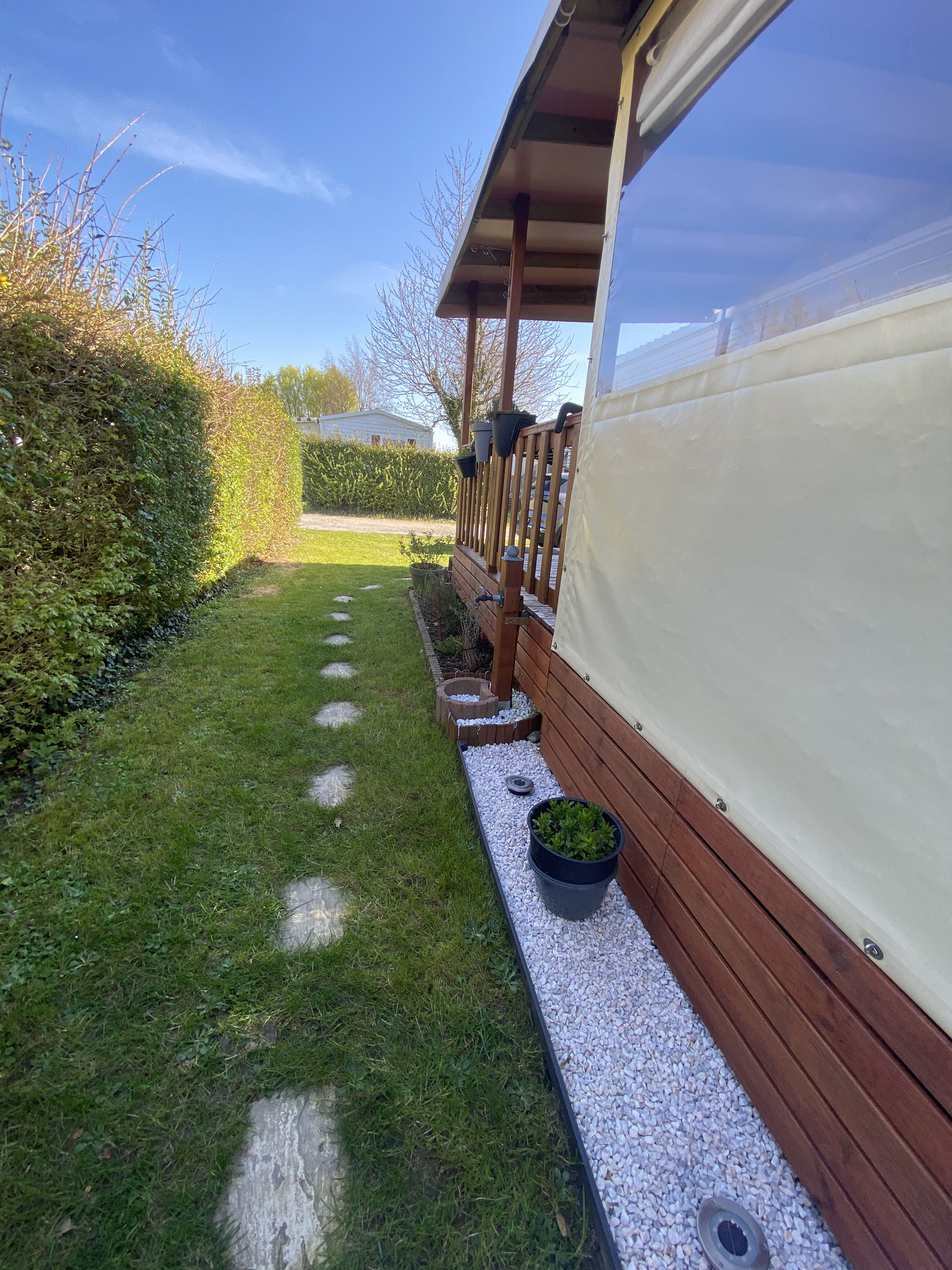 mobil home à vendre au camping la Haie Penée