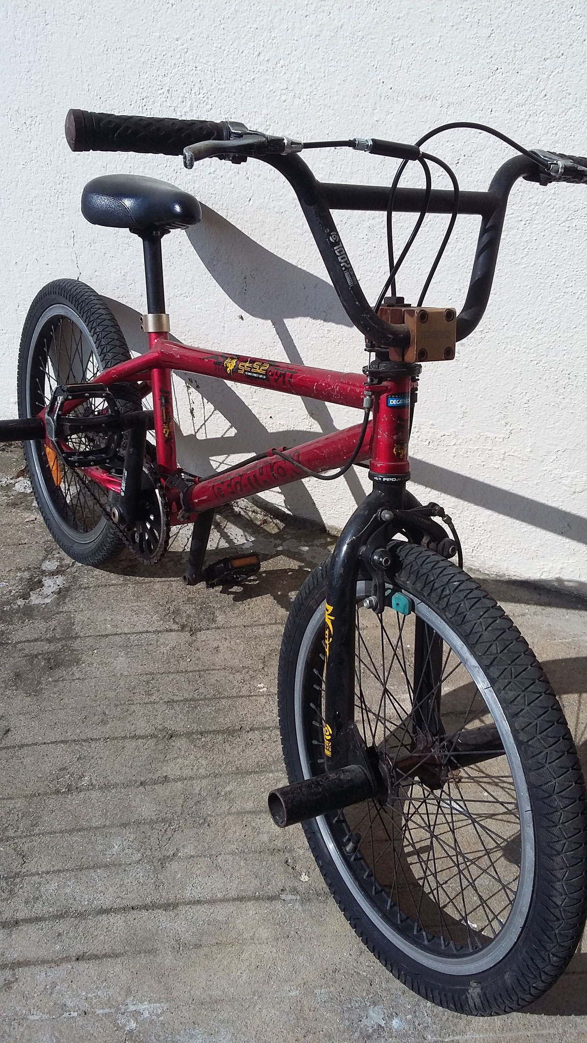 Bmx Décathlon  5.2 120 euros ( dépot vente client)