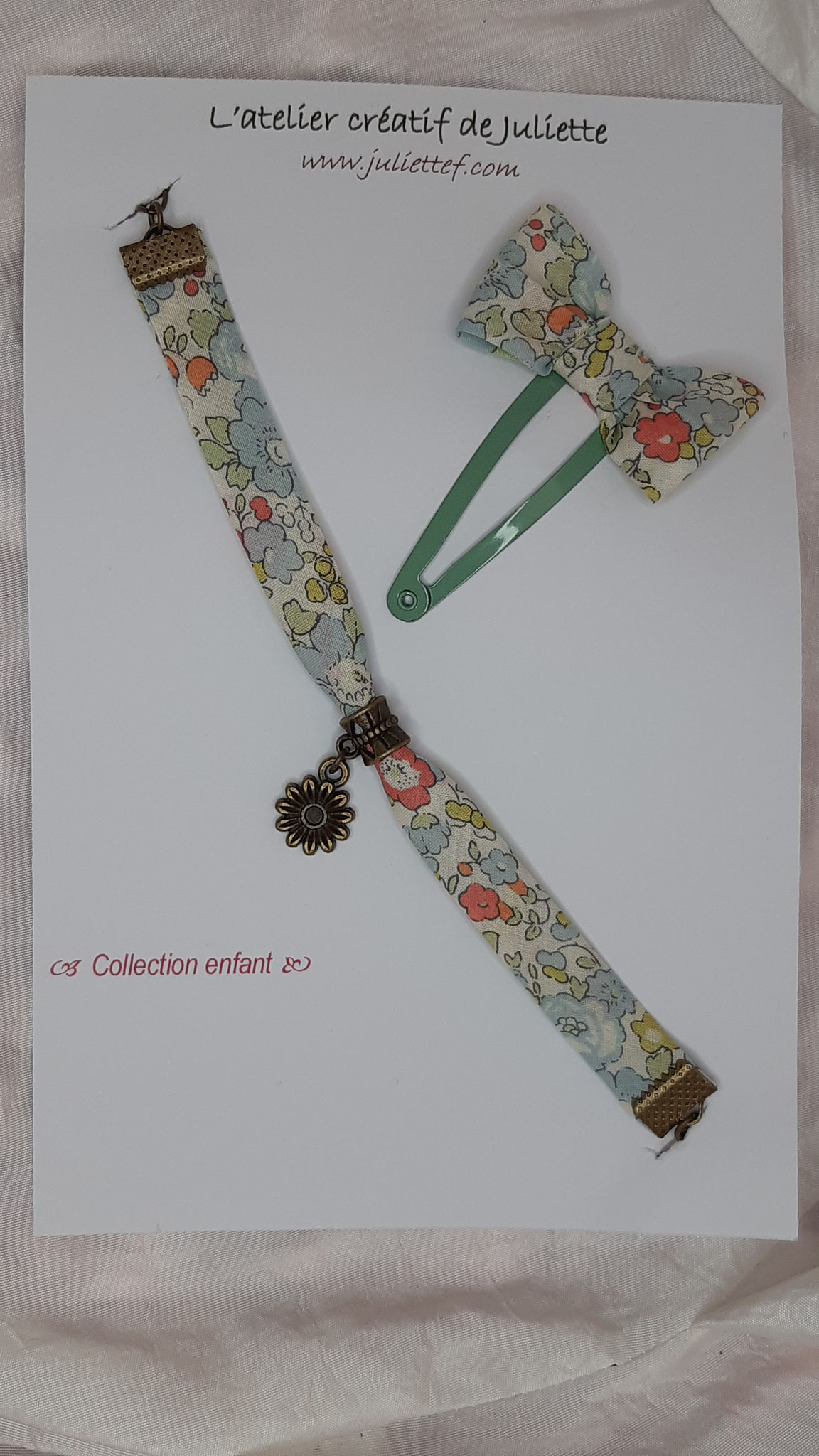 modèle 23 : parure fillette pastel fleur