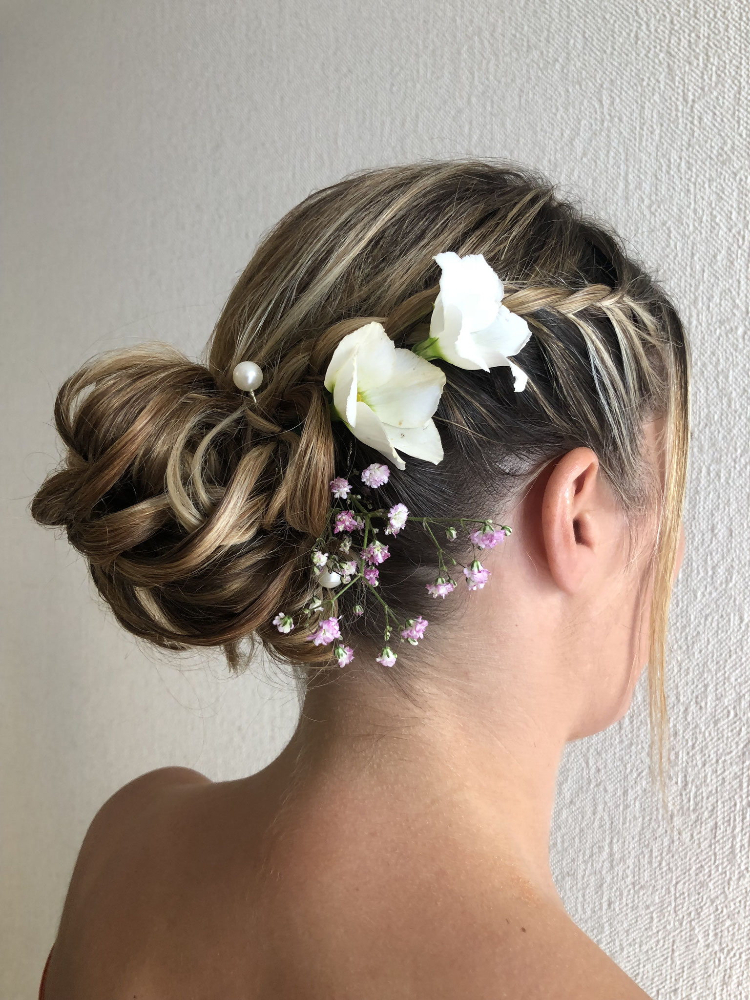  Chignons  Salon  C Tendance Troyes La coiffure avec un  