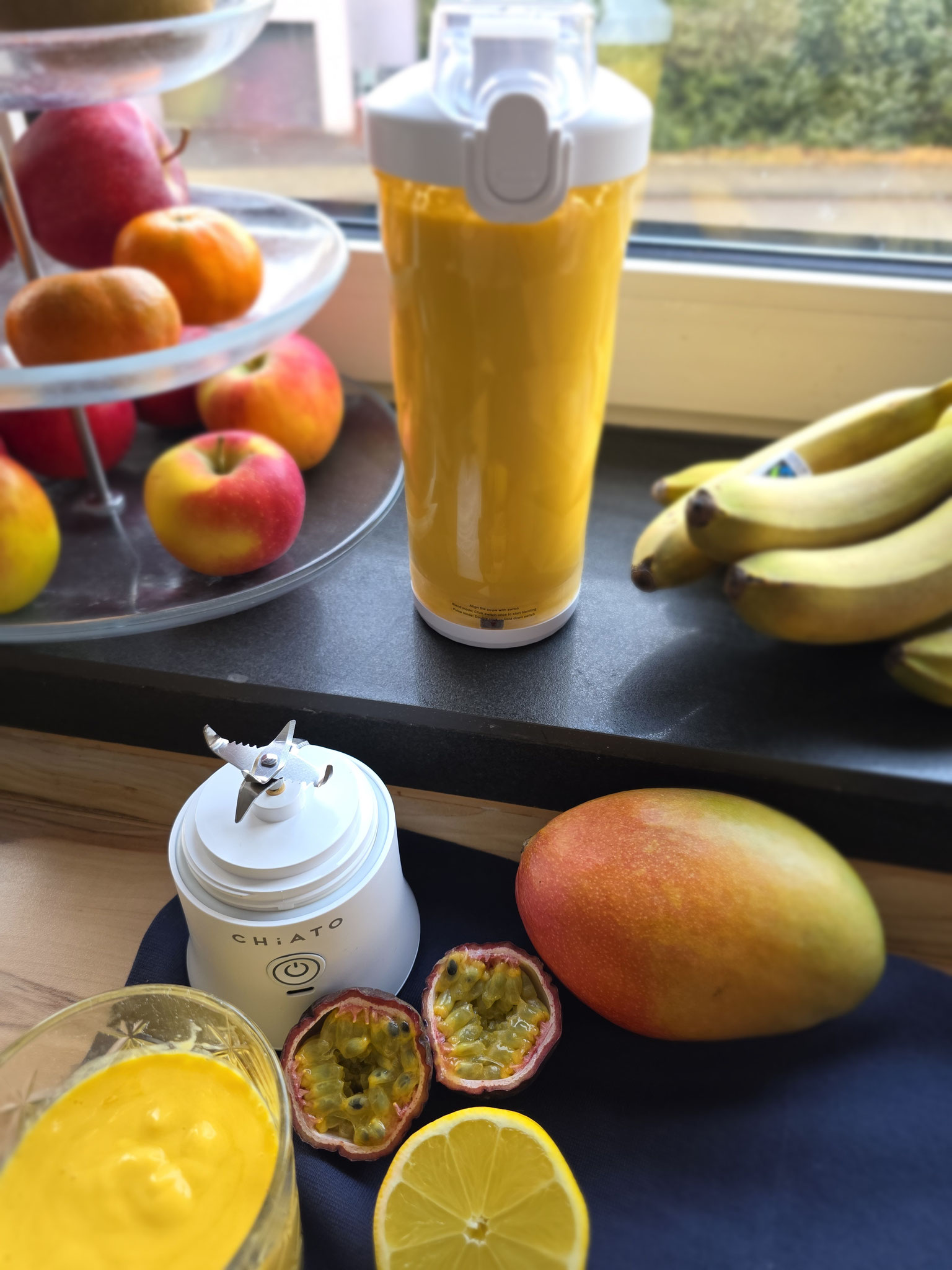 Mango Lassi im praktischen CHiATO Blender