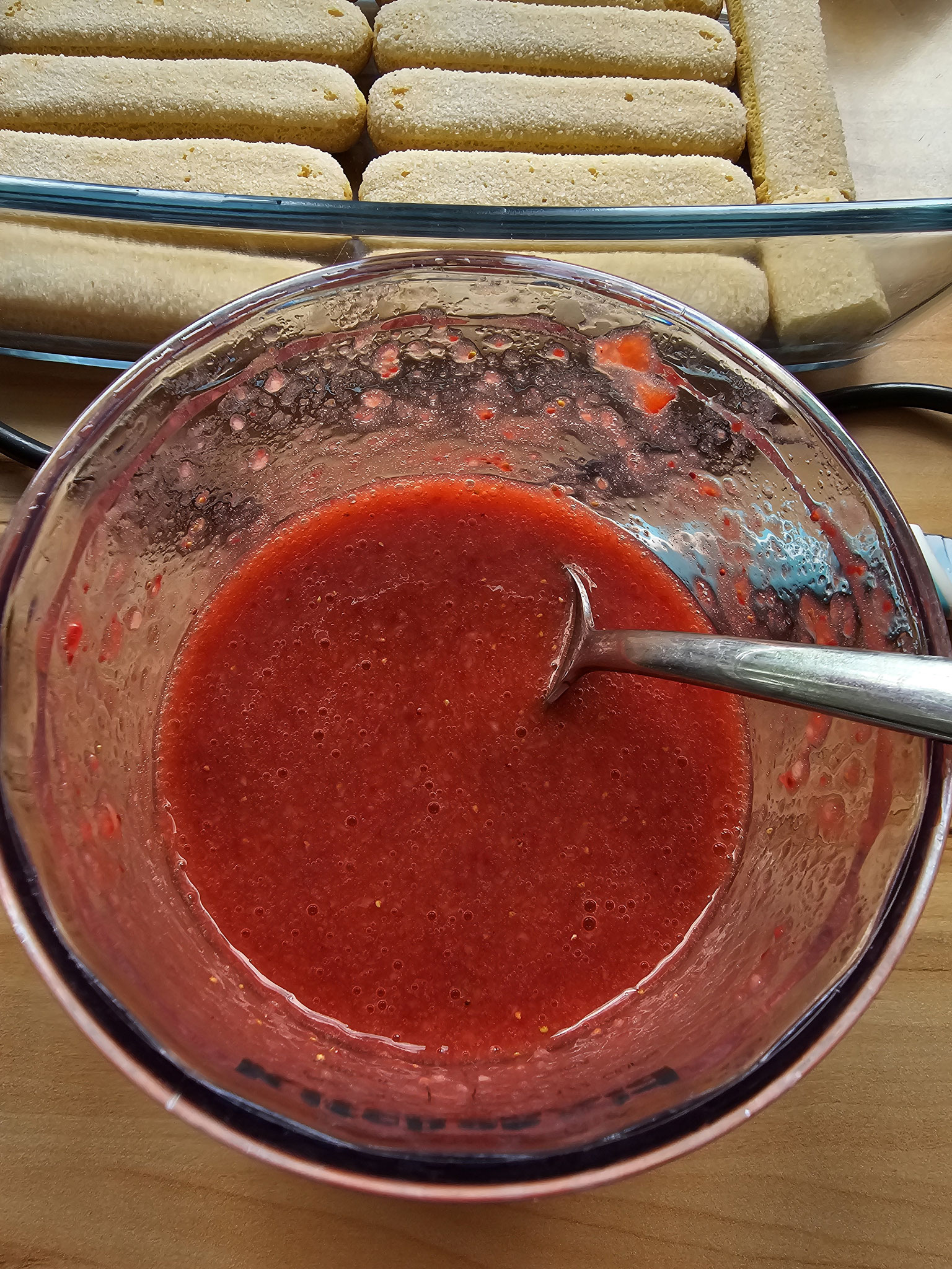 Pürierte Erdbeeren für Yogurette Tiramisu