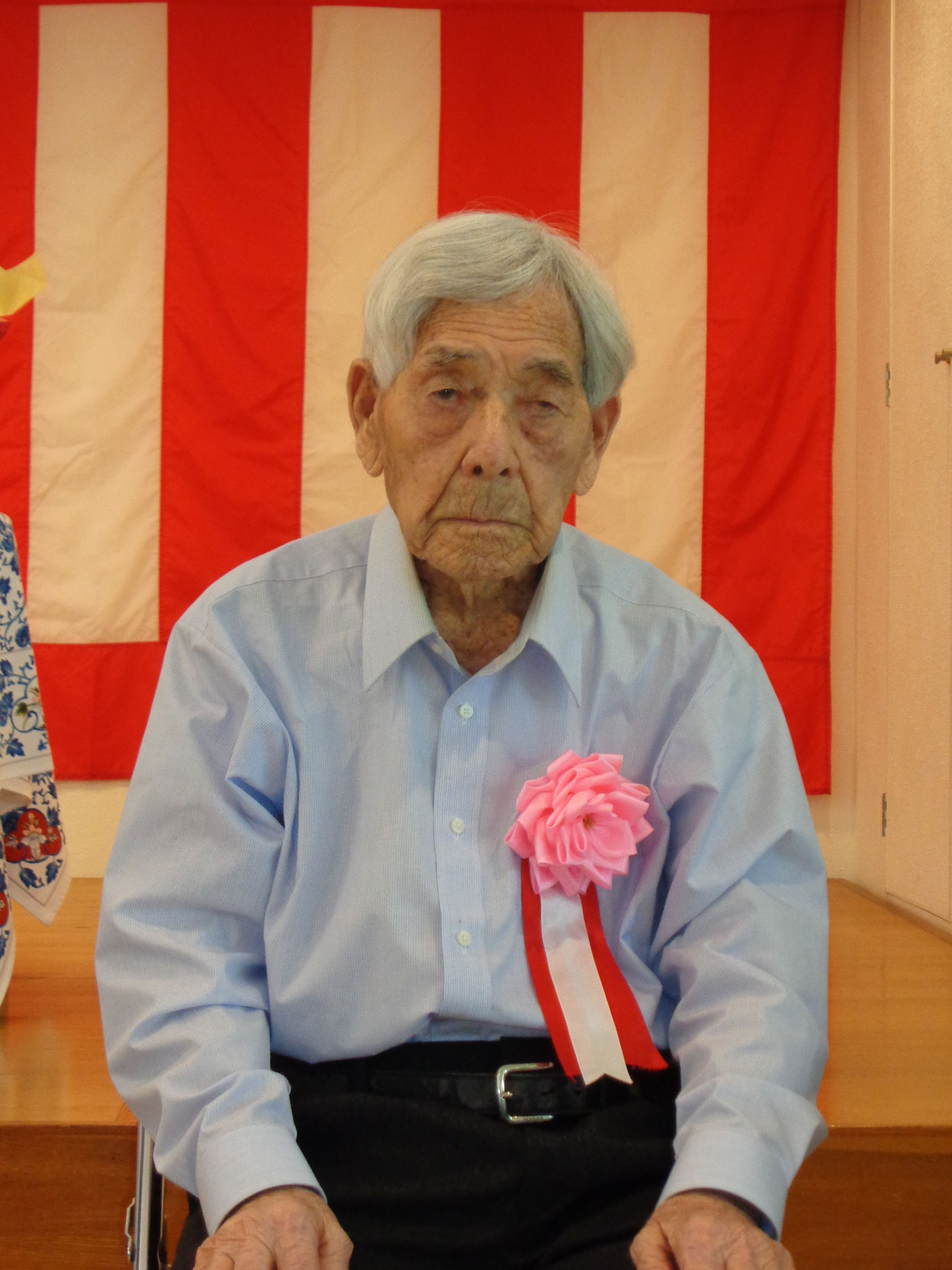 １０2歳　秋永伸義様