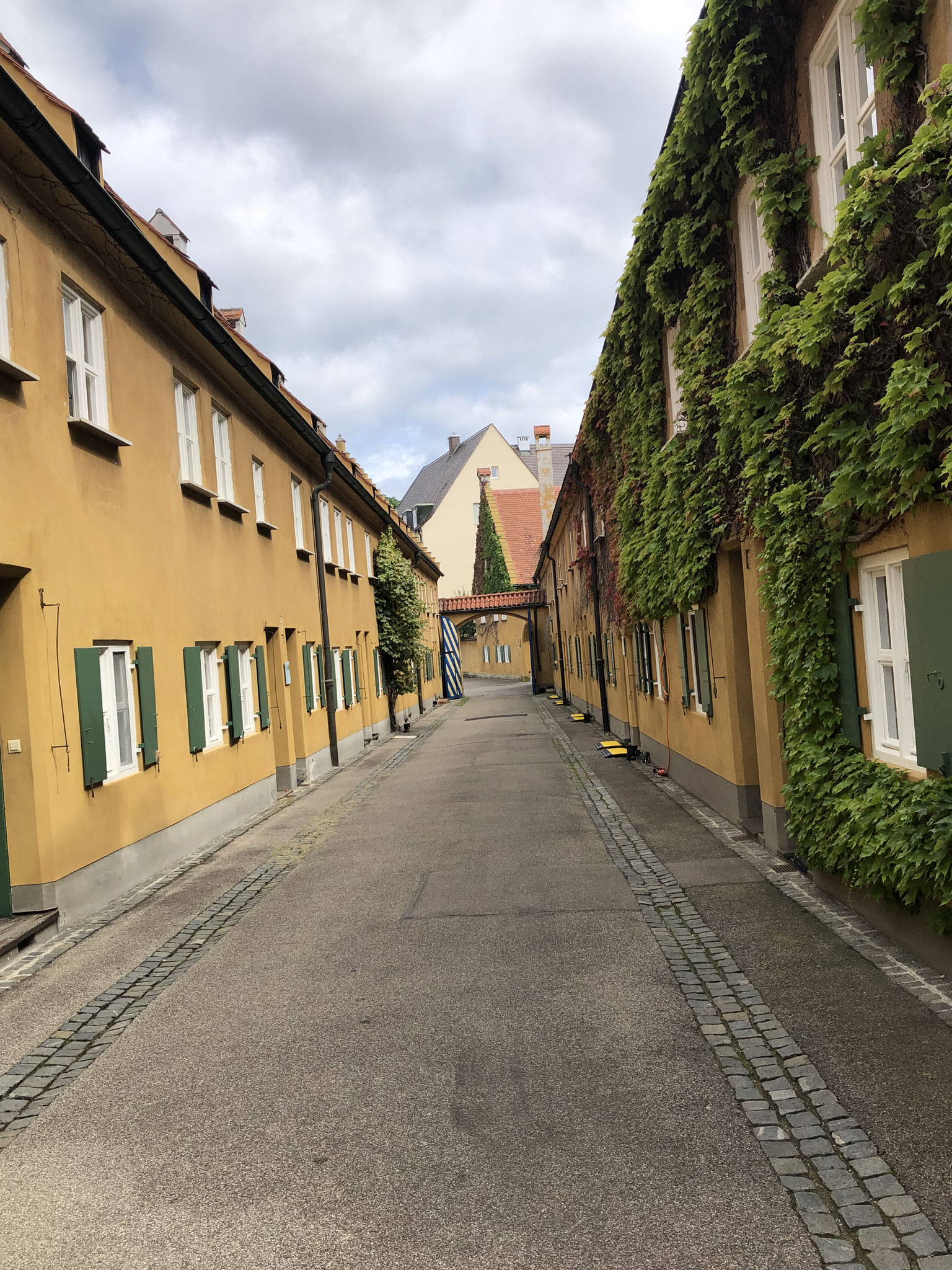 lauschige Gässchen in der Augsburger Fuggerei