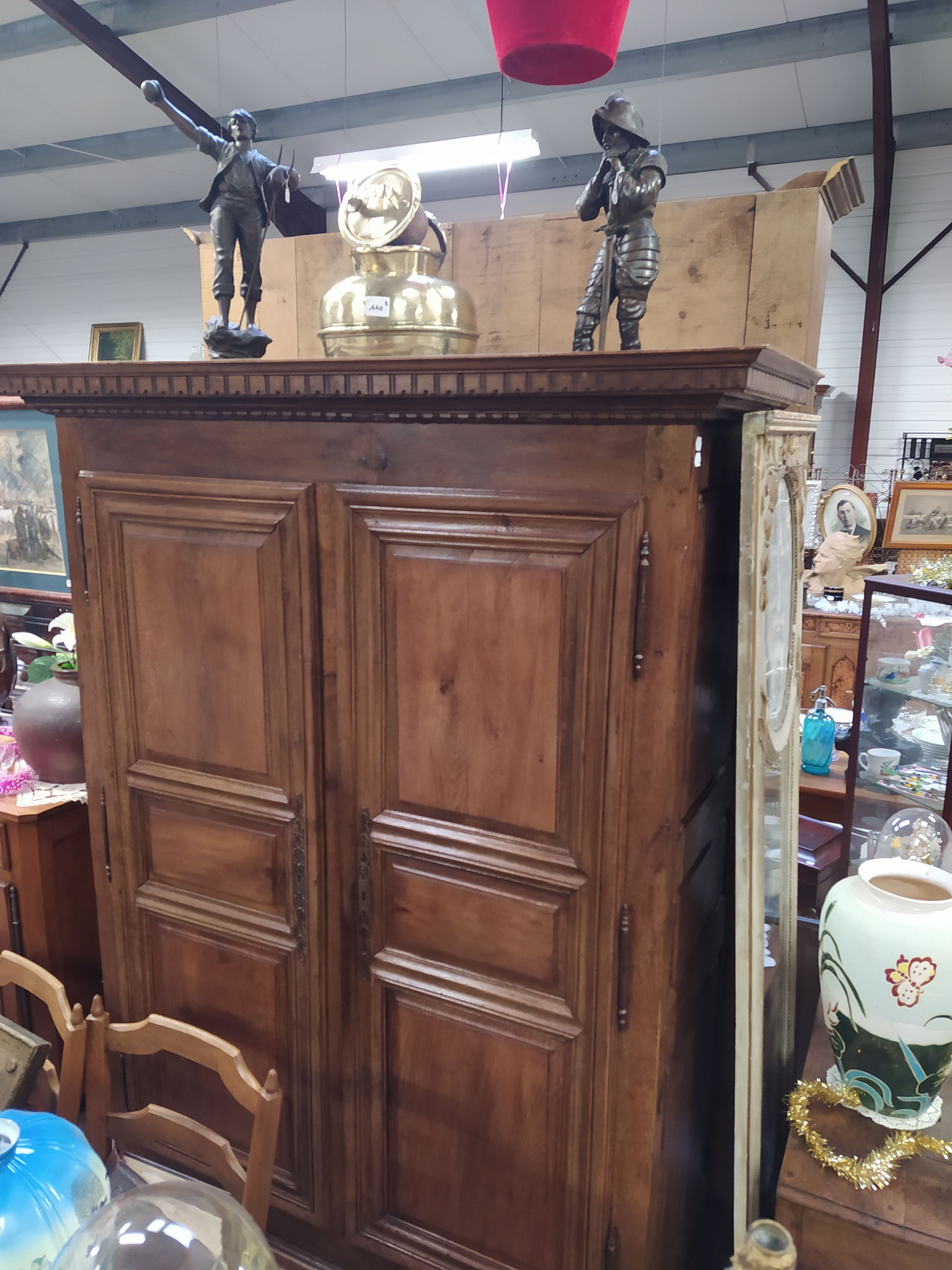 Ancienne armoire en chêne XIX